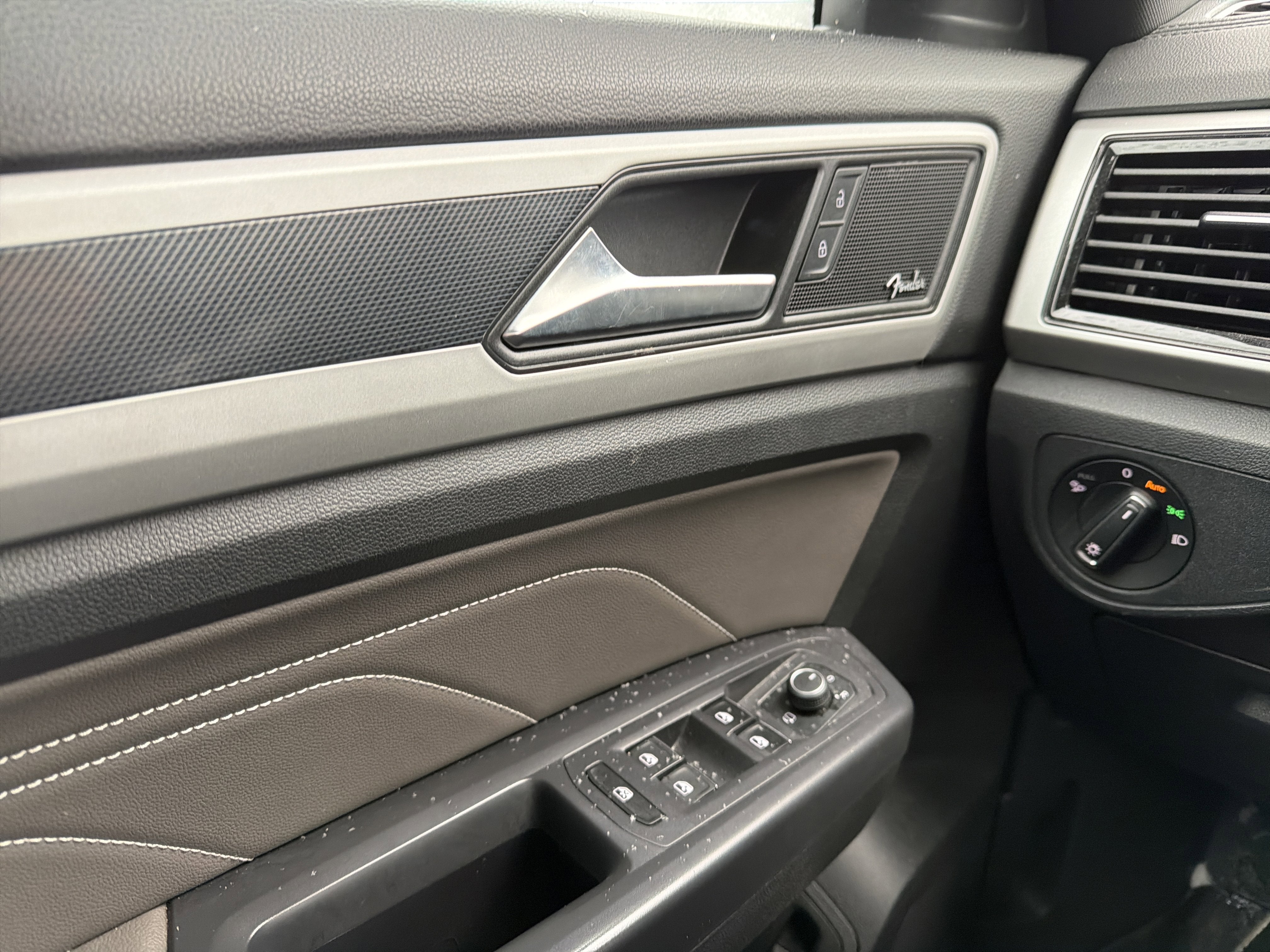 2021 Volkswagen Atlas Cross Sport 3.6L V6 SEL Premium R-Line