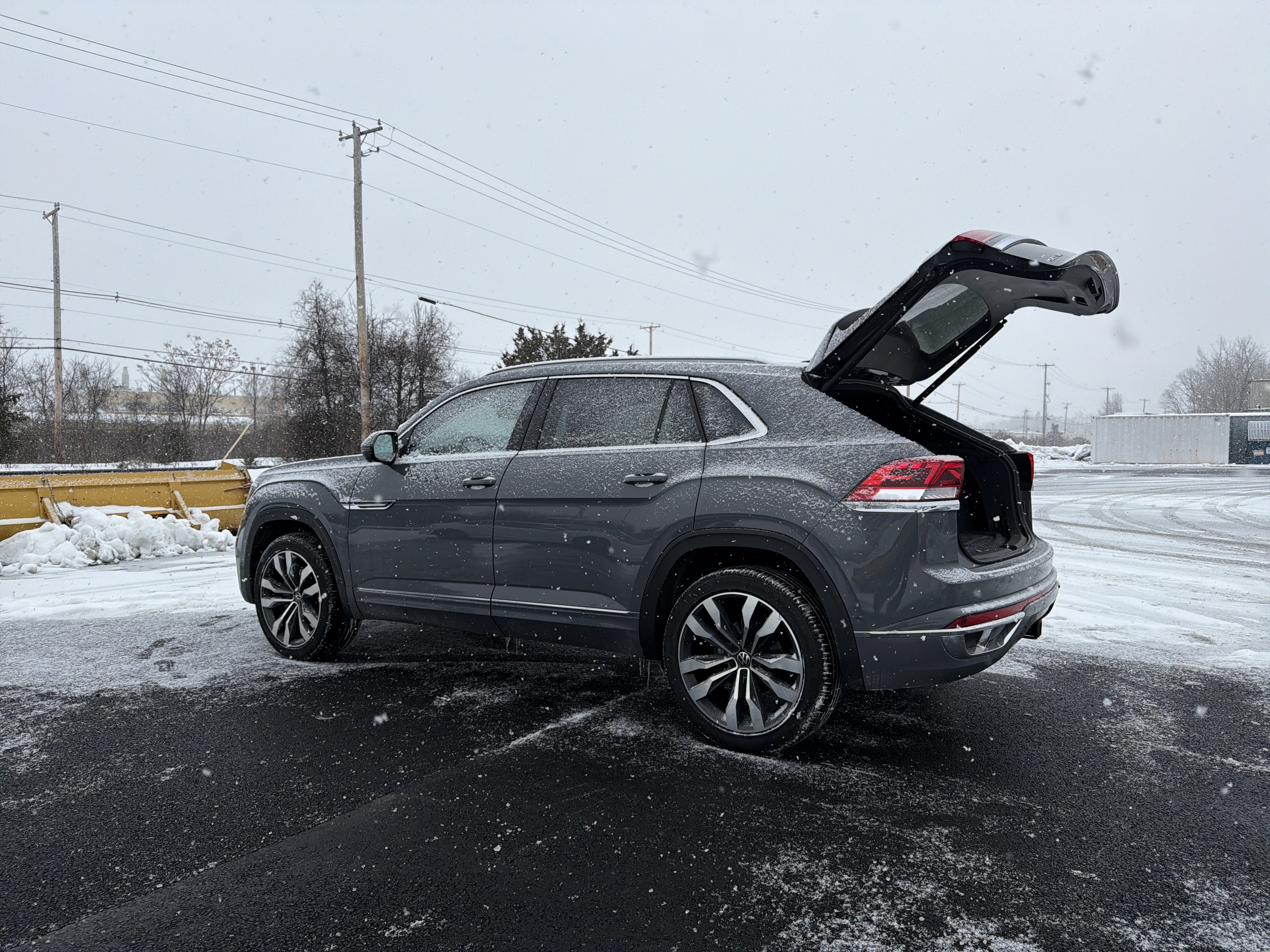 2021 Volkswagen Atlas Cross Sport 3.6L V6 SEL Premium R-Line