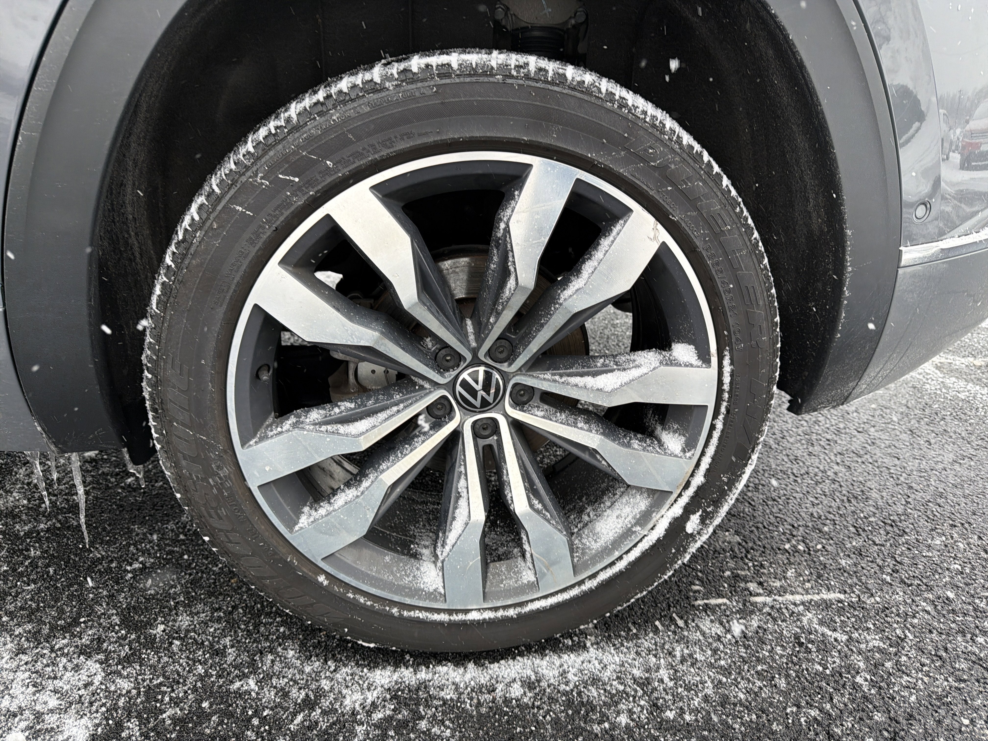 2021 Volkswagen Atlas Cross Sport 3.6L V6 SEL Premium R-Line