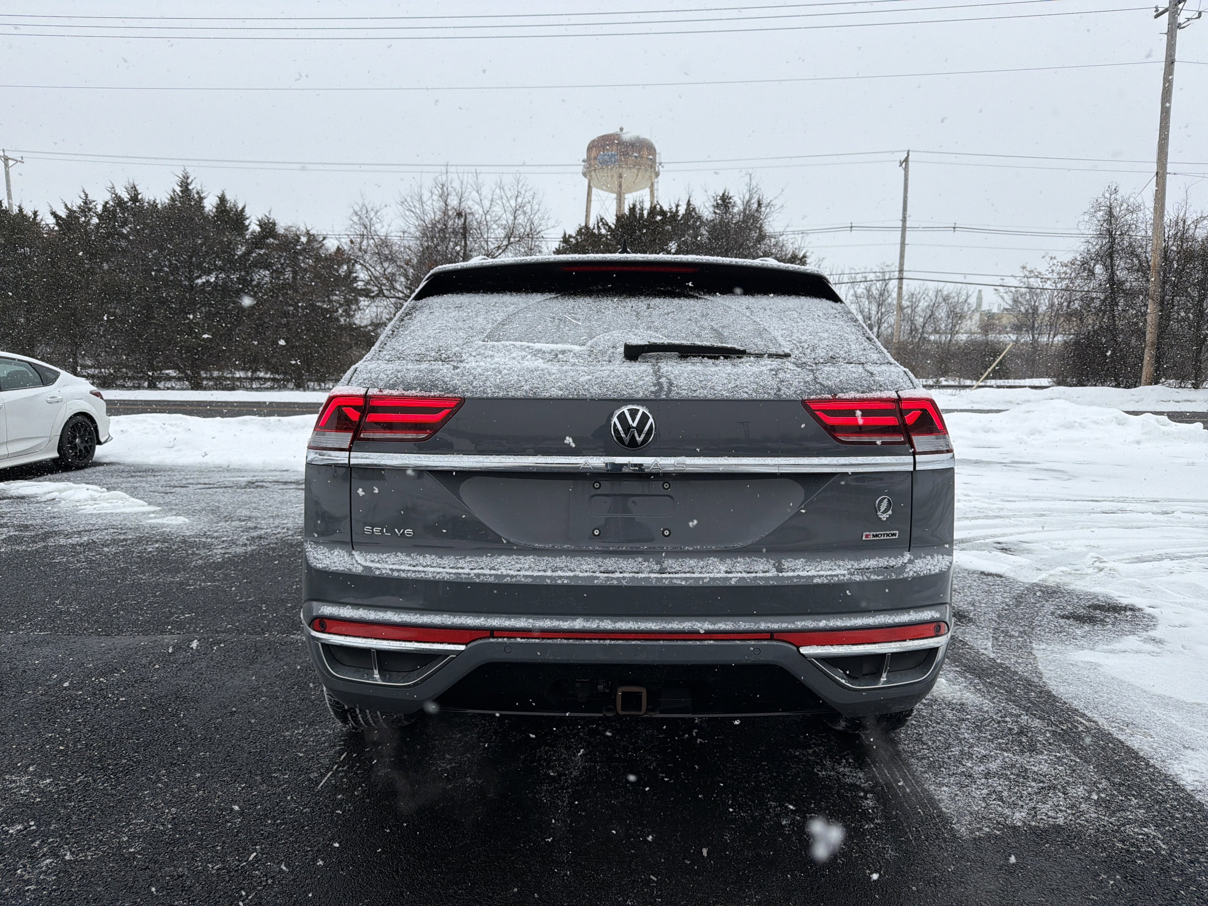 2021 Volkswagen Atlas Cross Sport 3.6L V6 SEL Premium R-Line