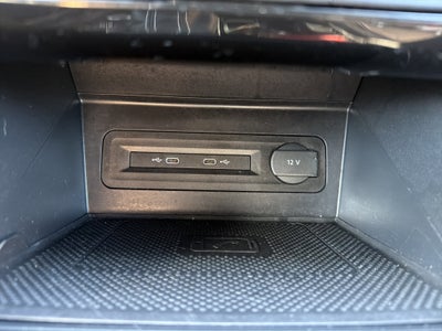 2023 Volkswagen Atlas Cross Sport 3.6L V6 SEL Premium R-Line