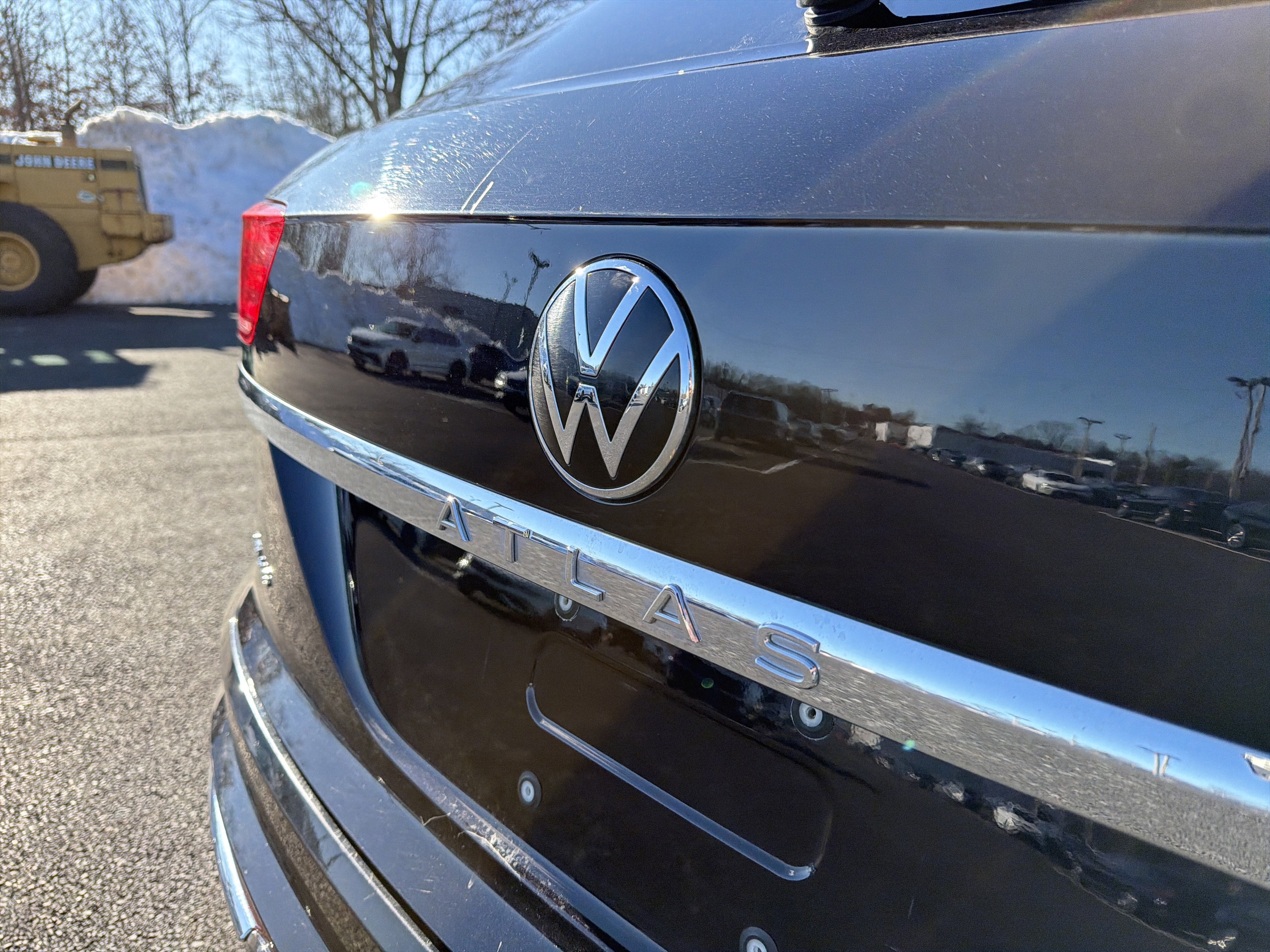 2023 Volkswagen Atlas Cross Sport 3.6L V6 SEL Premium R-Line