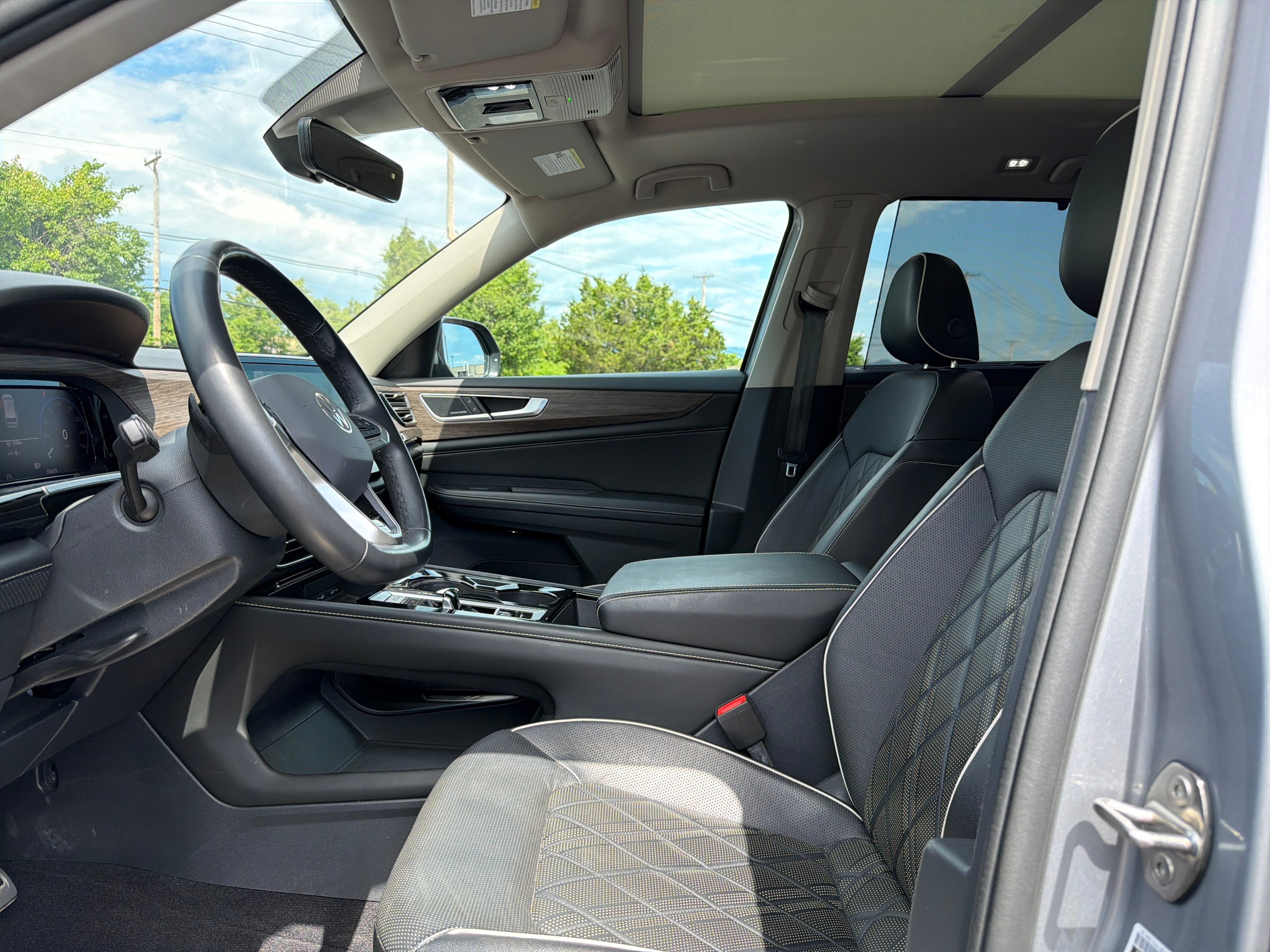 2024 Volkswagen Atlas 2.0T SEL Premium R-Line