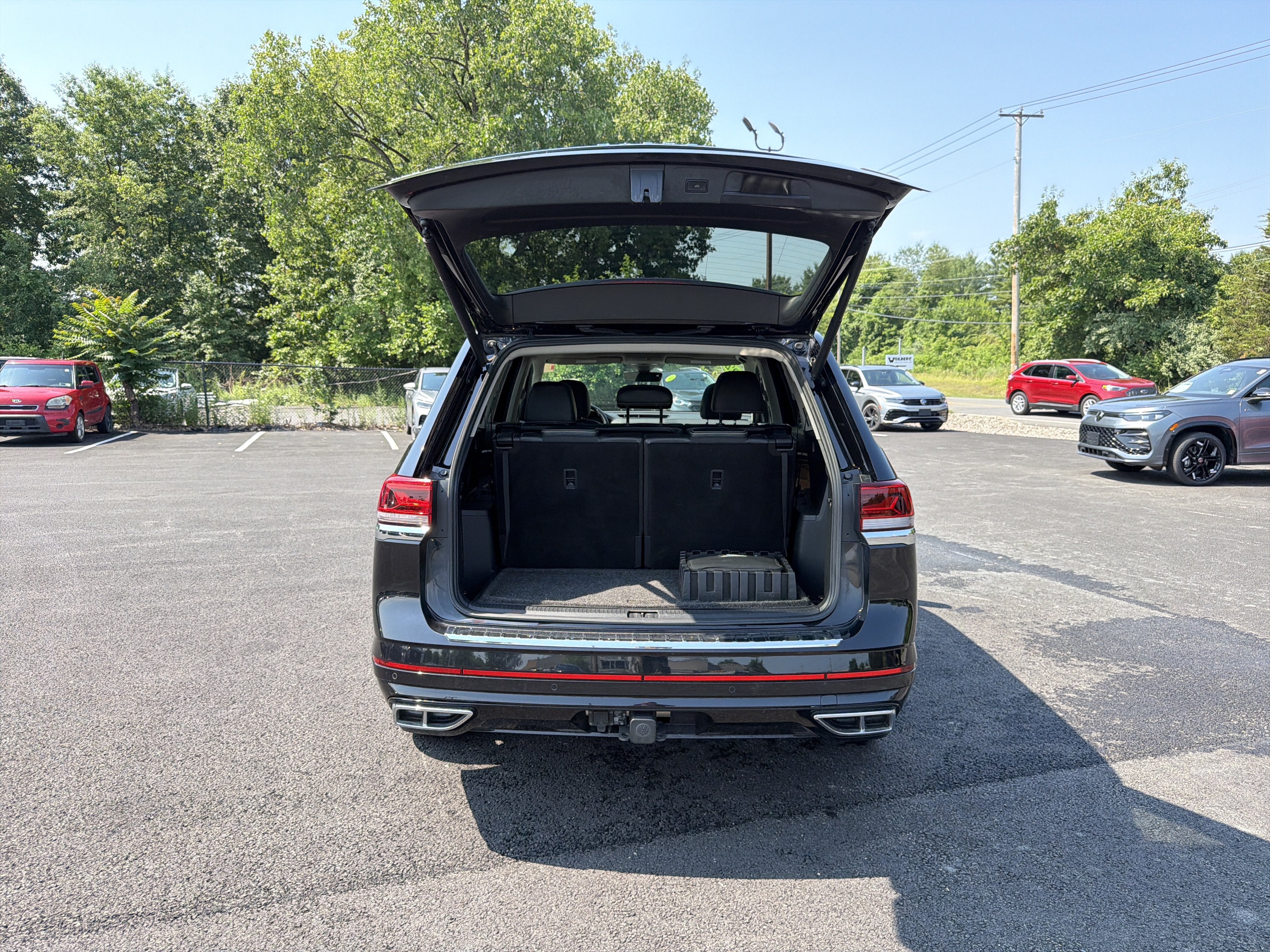 2022 Volkswagen Atlas 3.6L V6 SEL Premium R-Line