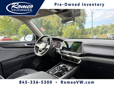2024 Volkswagen Atlas 2.0T Peak Edition SEL