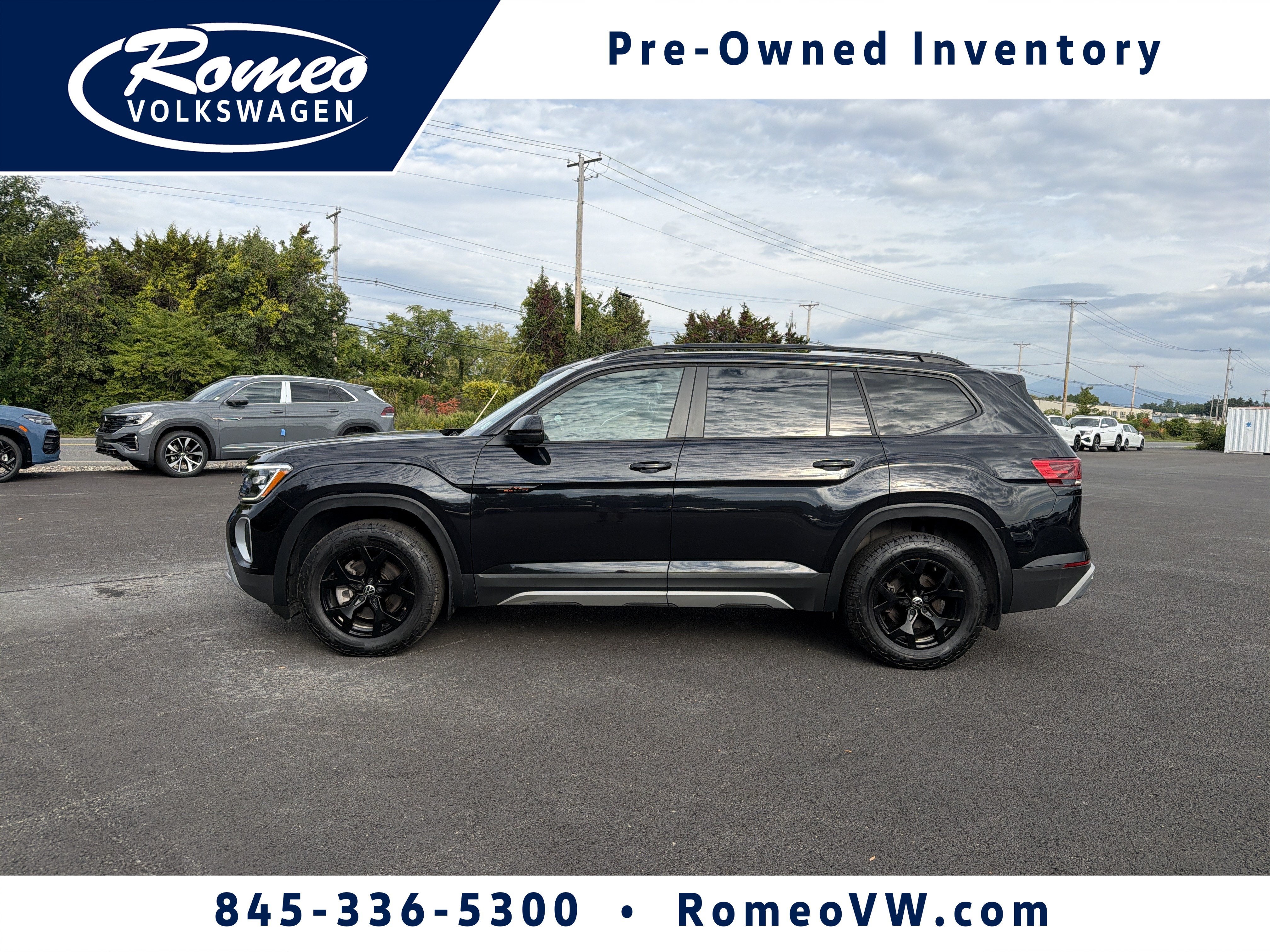 2024 Volkswagen Atlas 2.0T Peak Edition SEL