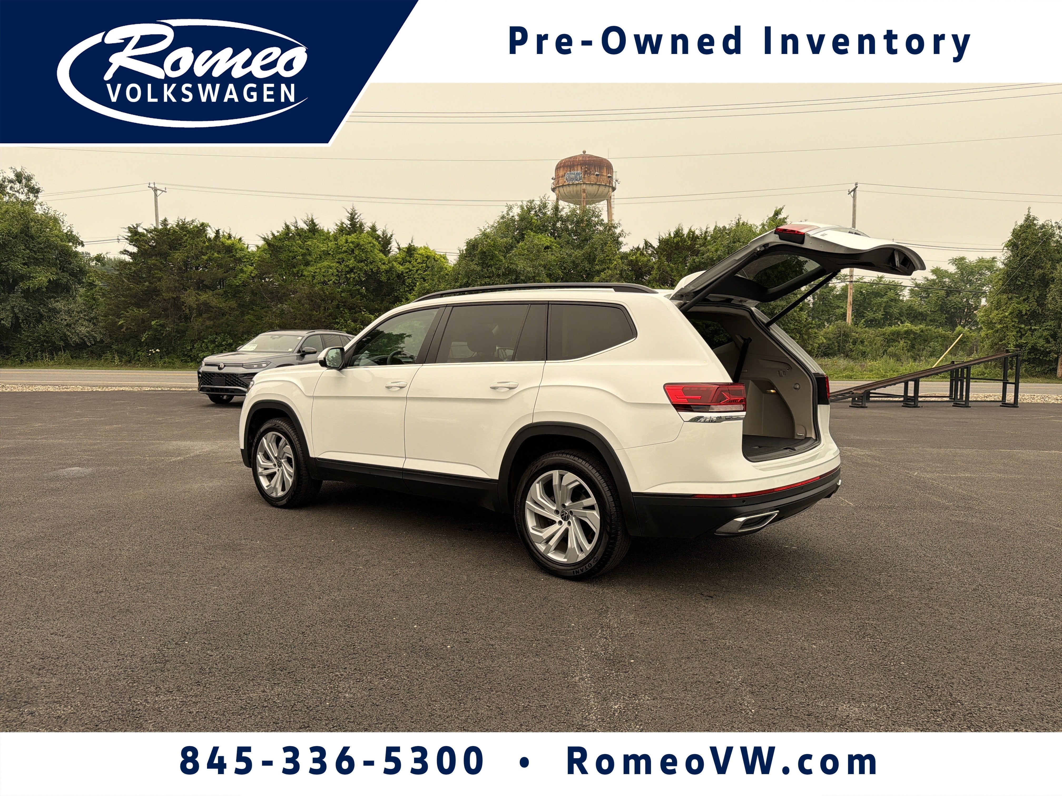 2022 Volkswagen Atlas 2.0T SE w/Technology