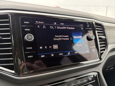 2022 Volkswagen Atlas 2.0T SE w/Technology