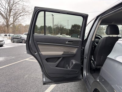 2022 Volkswagen Atlas 2.0T SE w/Technology