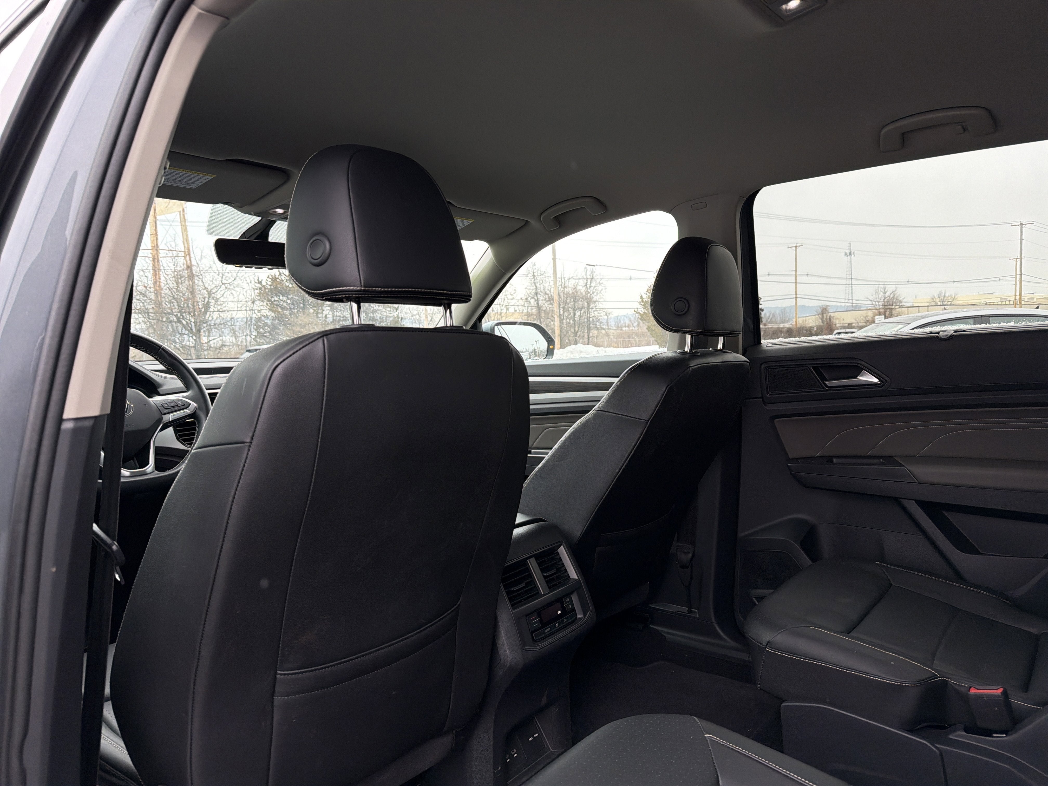 2022 Volkswagen Atlas 2.0T SE w/Technology