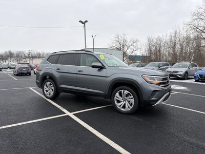 2022 Volkswagen Atlas 2.0T SE w/Technology