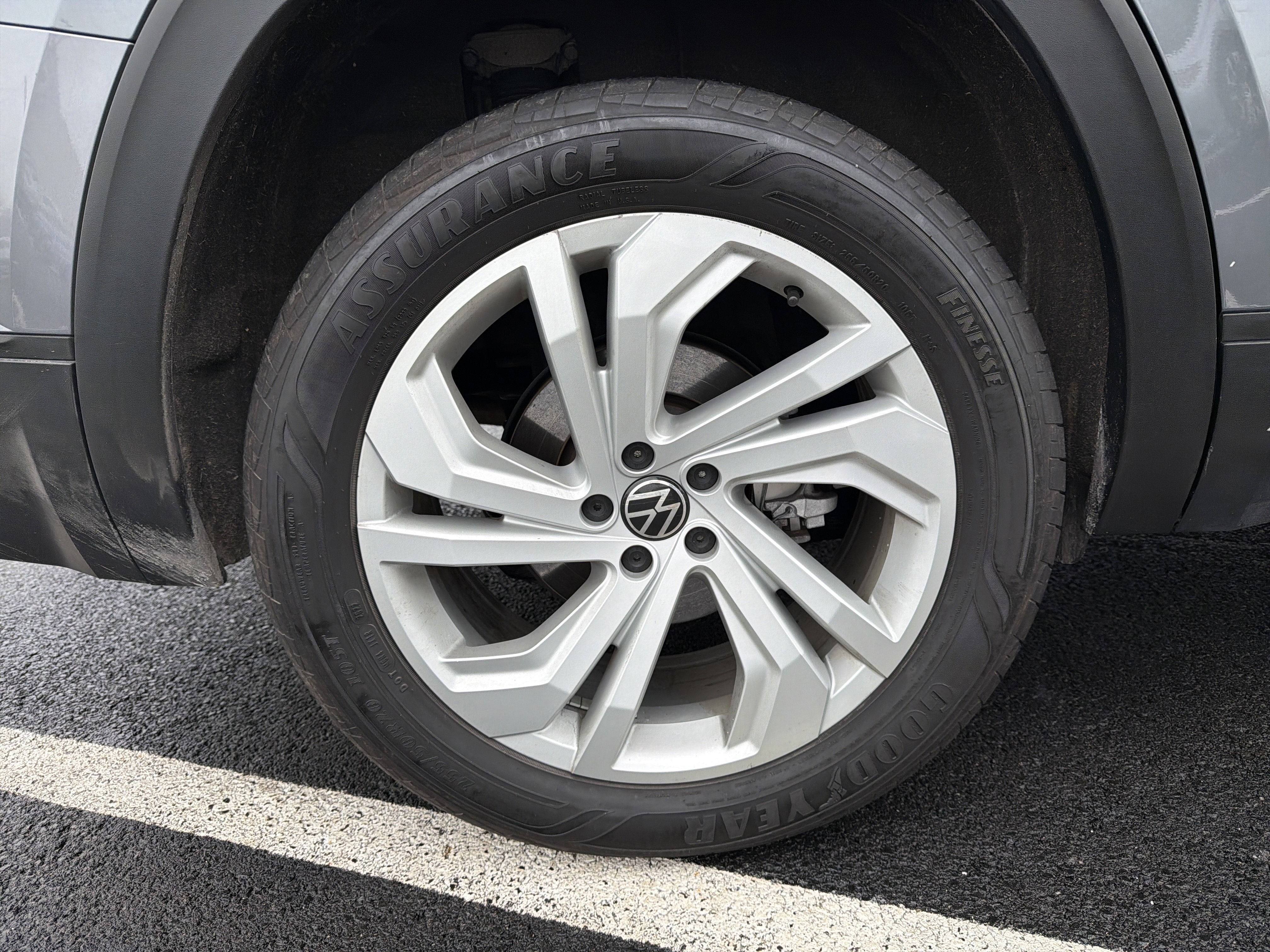 2022 Volkswagen Atlas 2.0T SE w/Technology