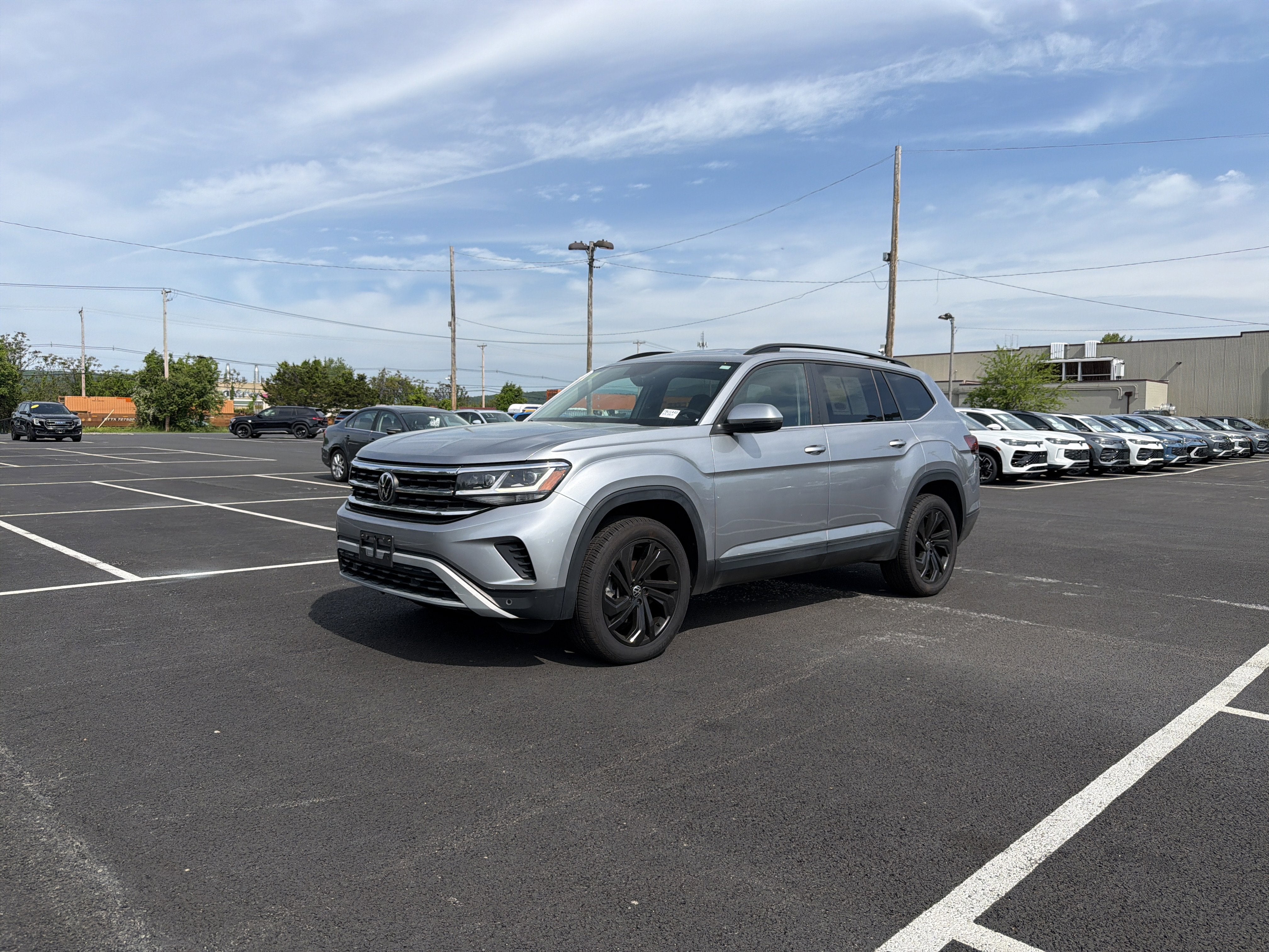 2023 Volkswagen Atlas 2.0T SE w/Technology