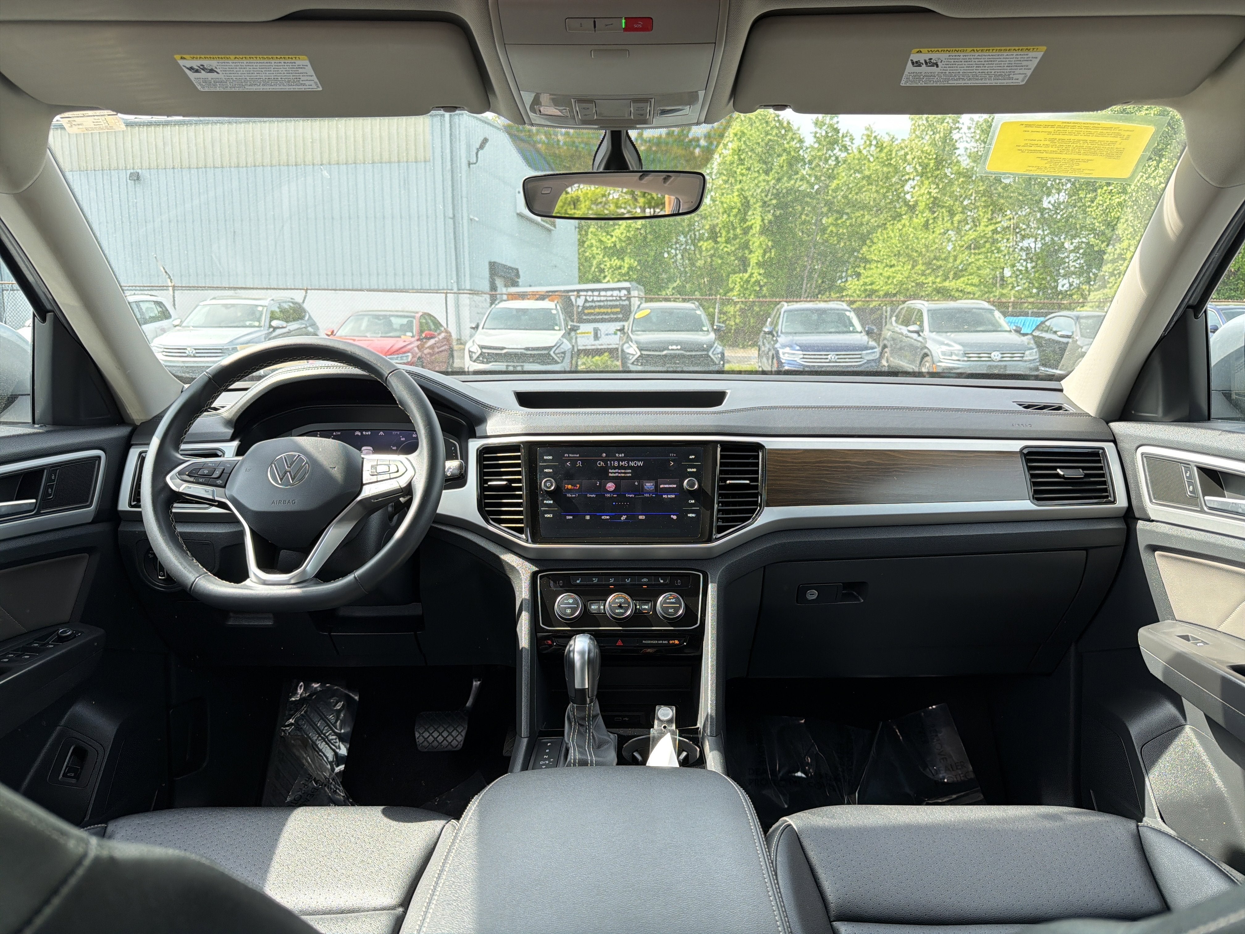 2023 Volkswagen Atlas 2.0T SE w/Technology