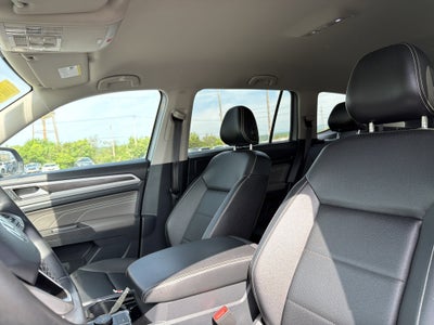 2023 Volkswagen Atlas 2.0T SE w/Technology