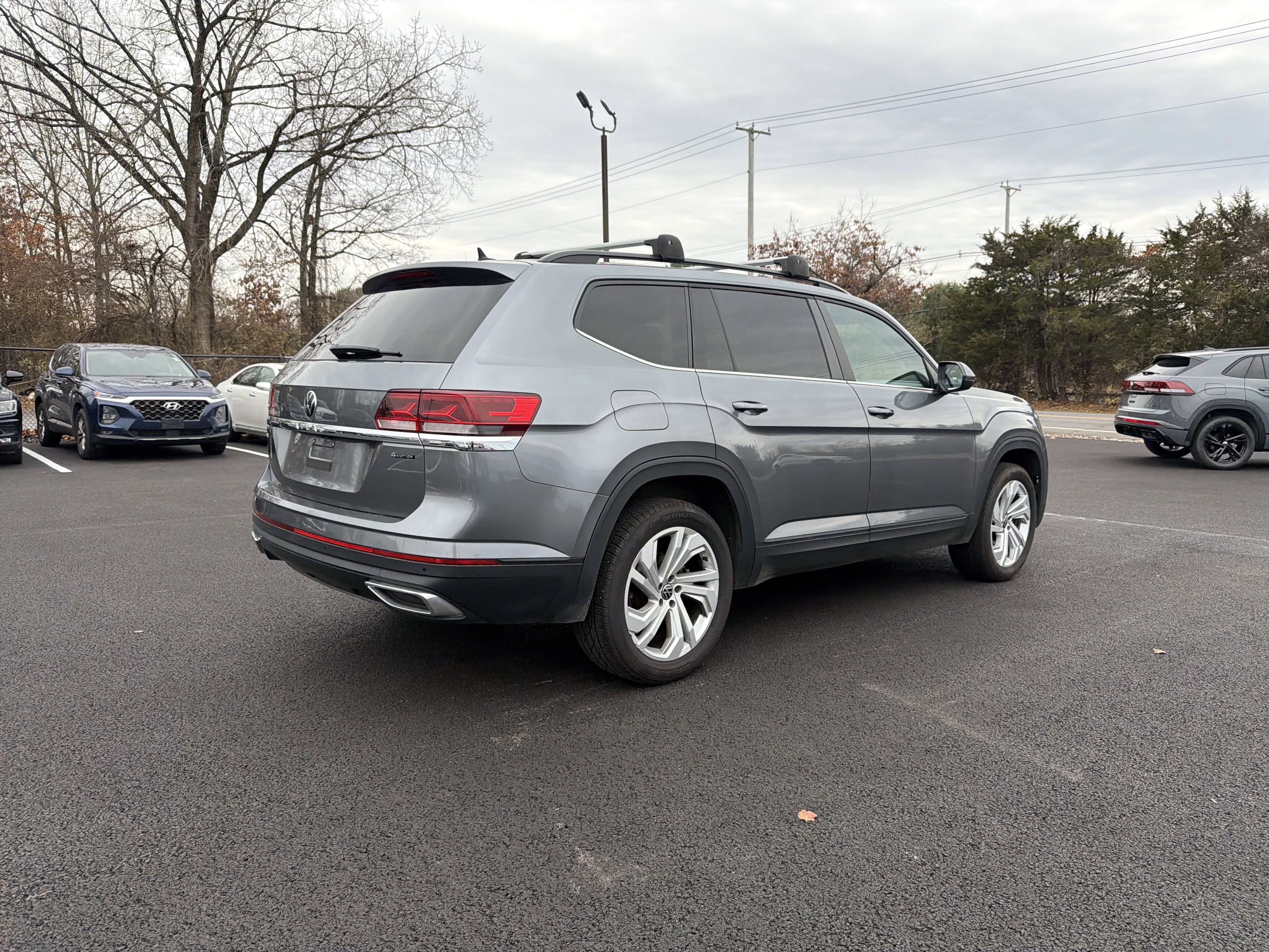 2023 Volkswagen Atlas 2.0T SE w/Technology