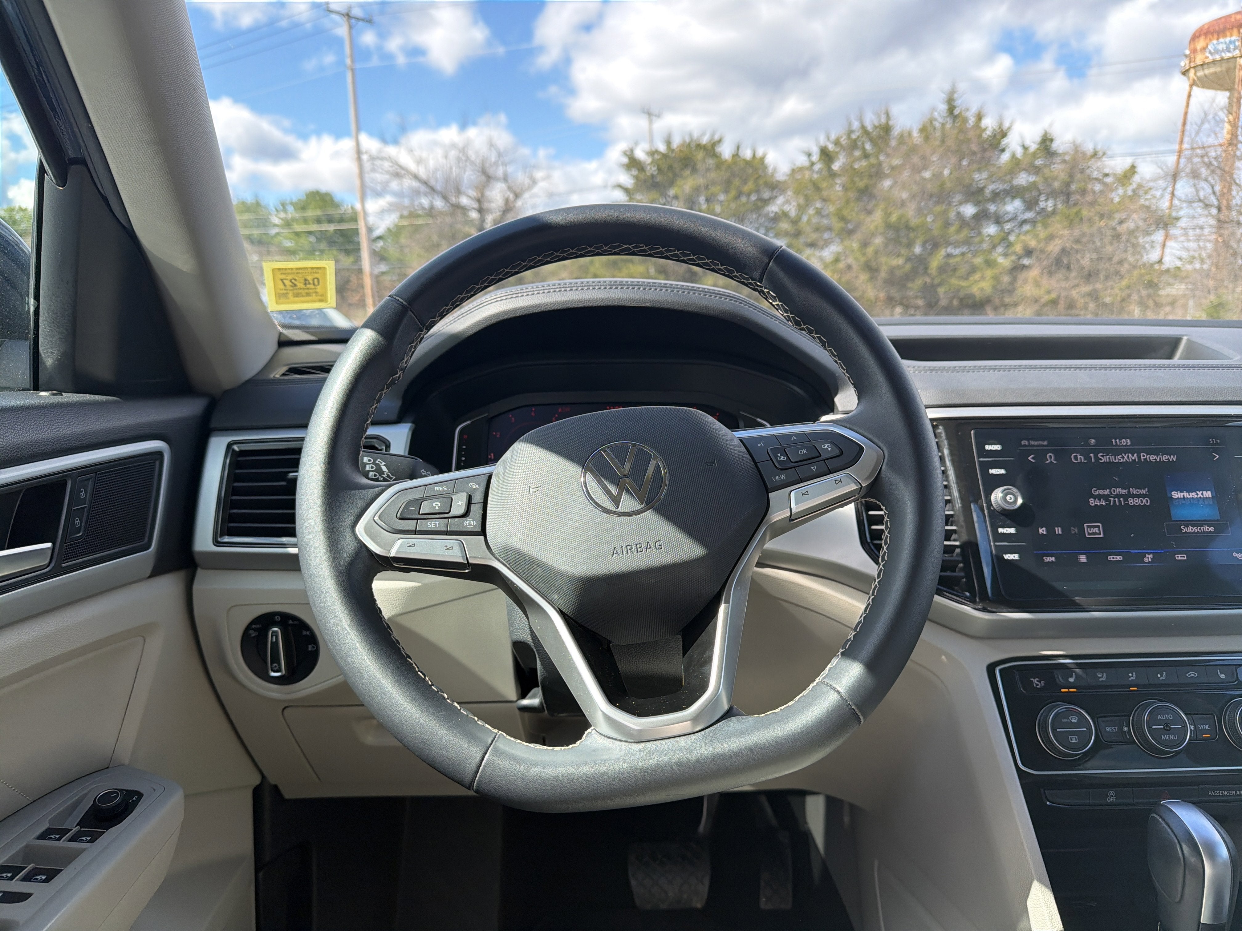 2023 Volkswagen Atlas 3.6L V6 SE w/Technology