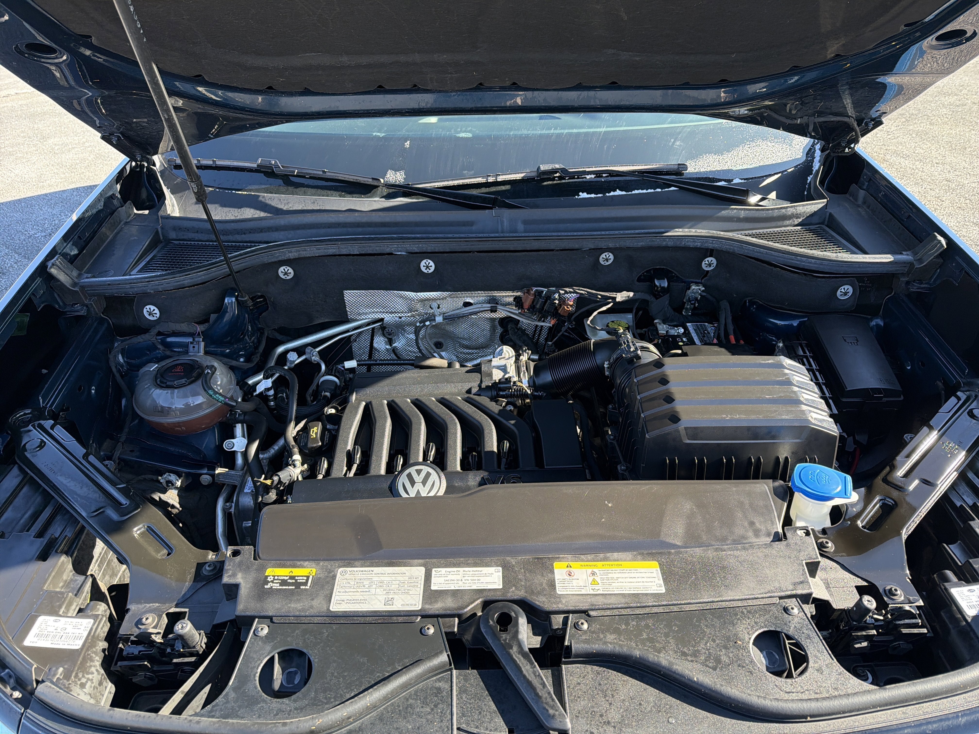 2023 Volkswagen Atlas 3.6L V6 SE w/Technology