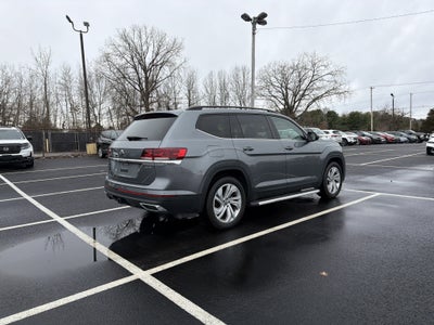 2022 Volkswagen Atlas 3.6L V6 SE w/Technology