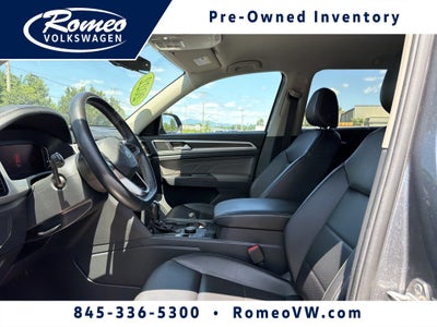 2022 Volkswagen Atlas 3.6L V6 SE w/Technology
