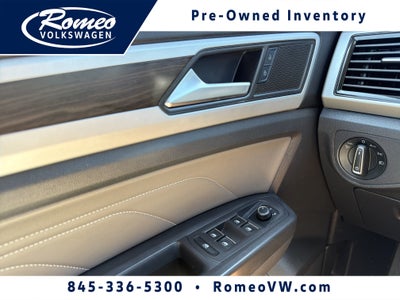 2022 Volkswagen Atlas 3.6L V6 SE w/Technology