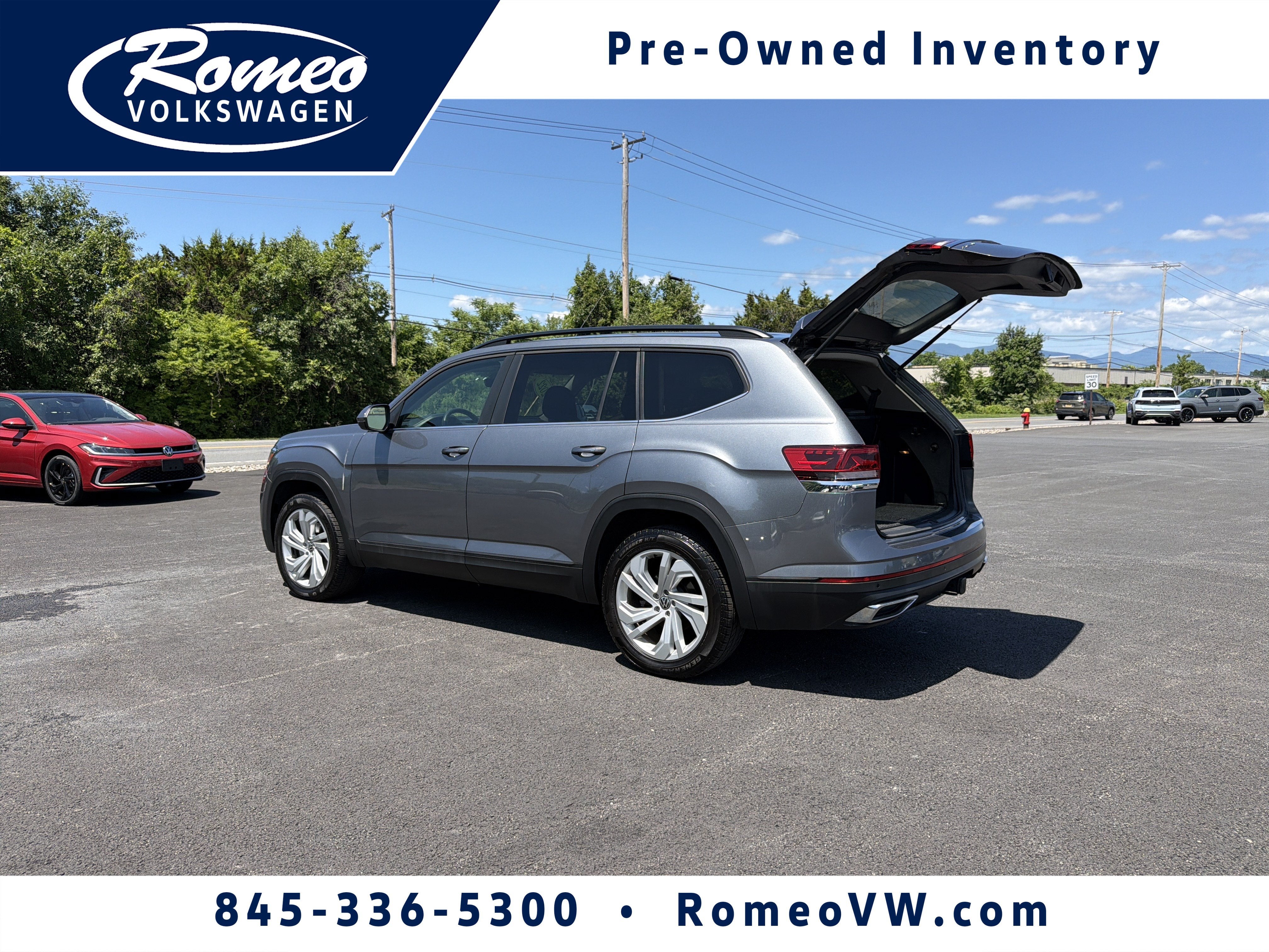 2022 Volkswagen Atlas 3.6L V6 SE w/Technology