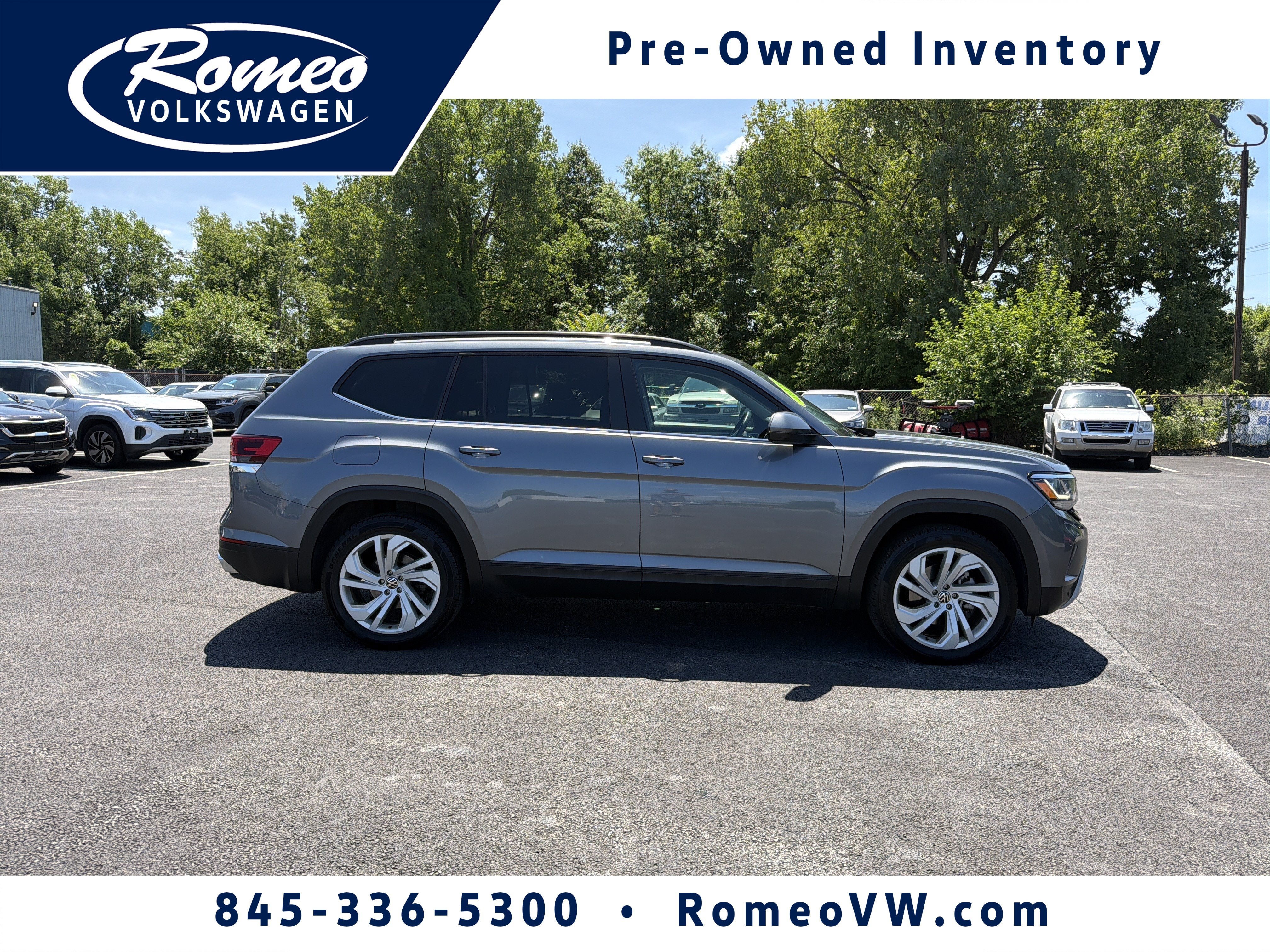 2022 Volkswagen Atlas 3.6L V6 SE w/Technology