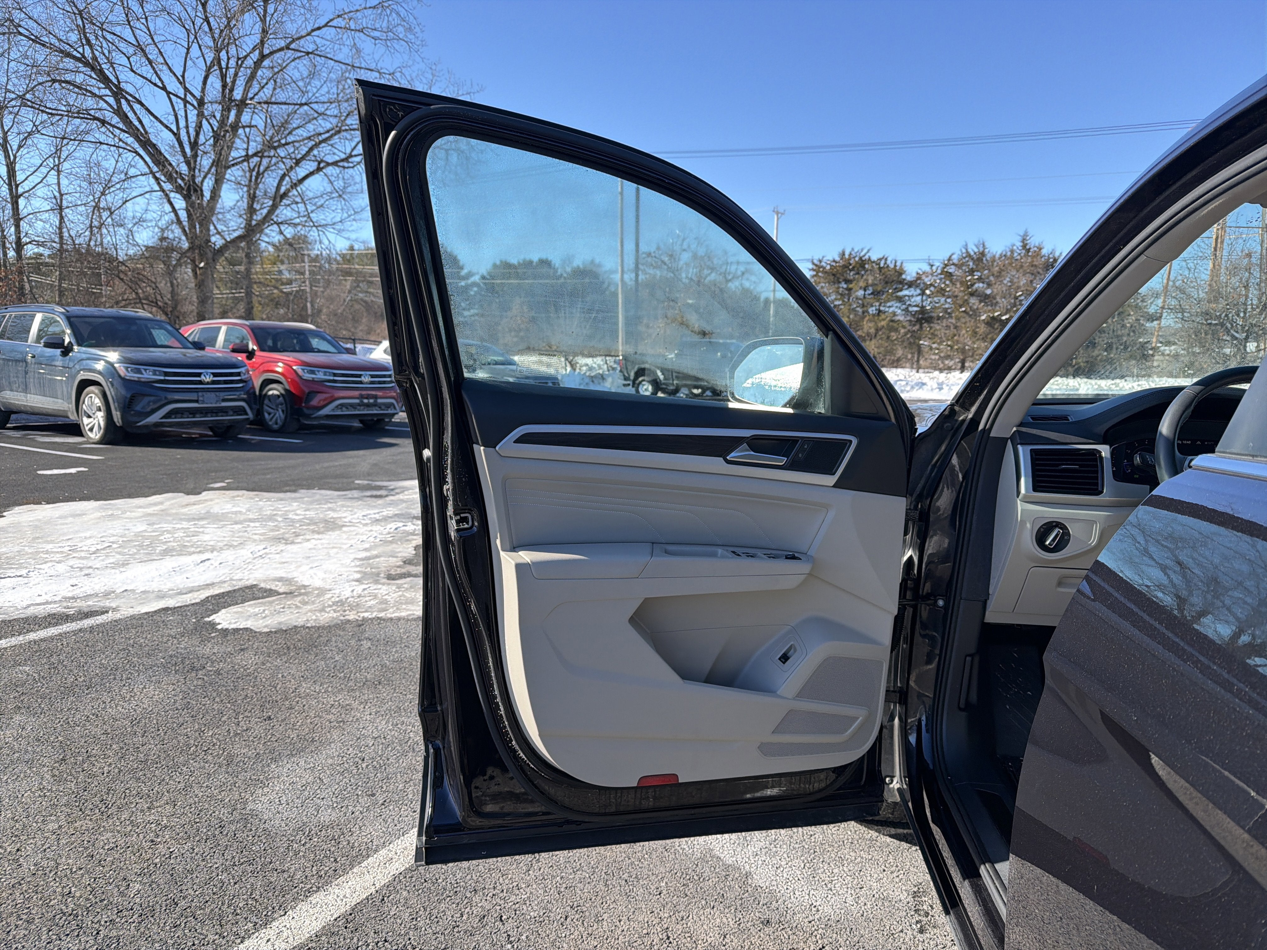 2023 Volkswagen Atlas 3.6L V6 SE w/Technology