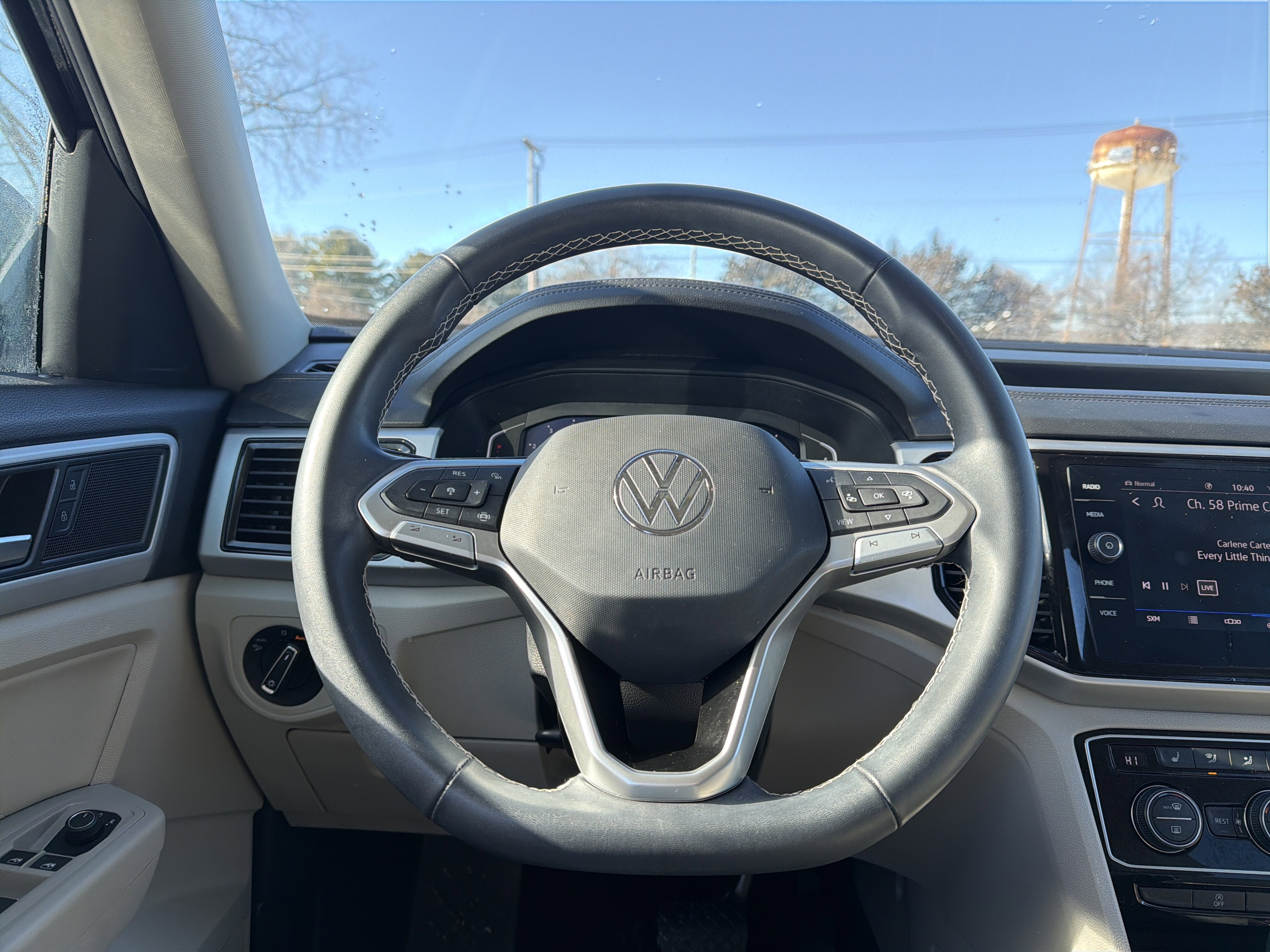 2023 Volkswagen Atlas 3.6L V6 SE w/Technology