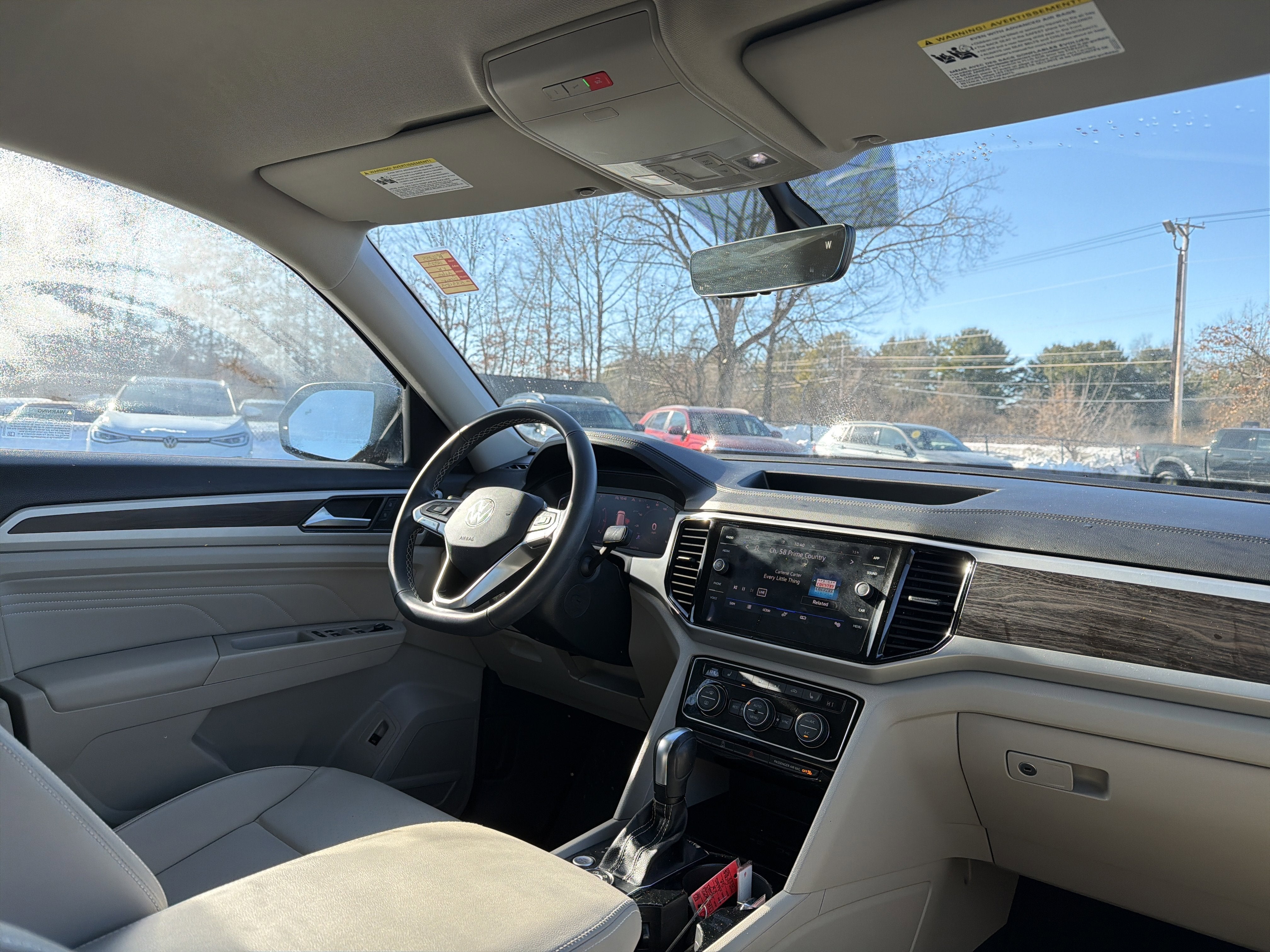 2023 Volkswagen Atlas 3.6L V6 SE w/Technology