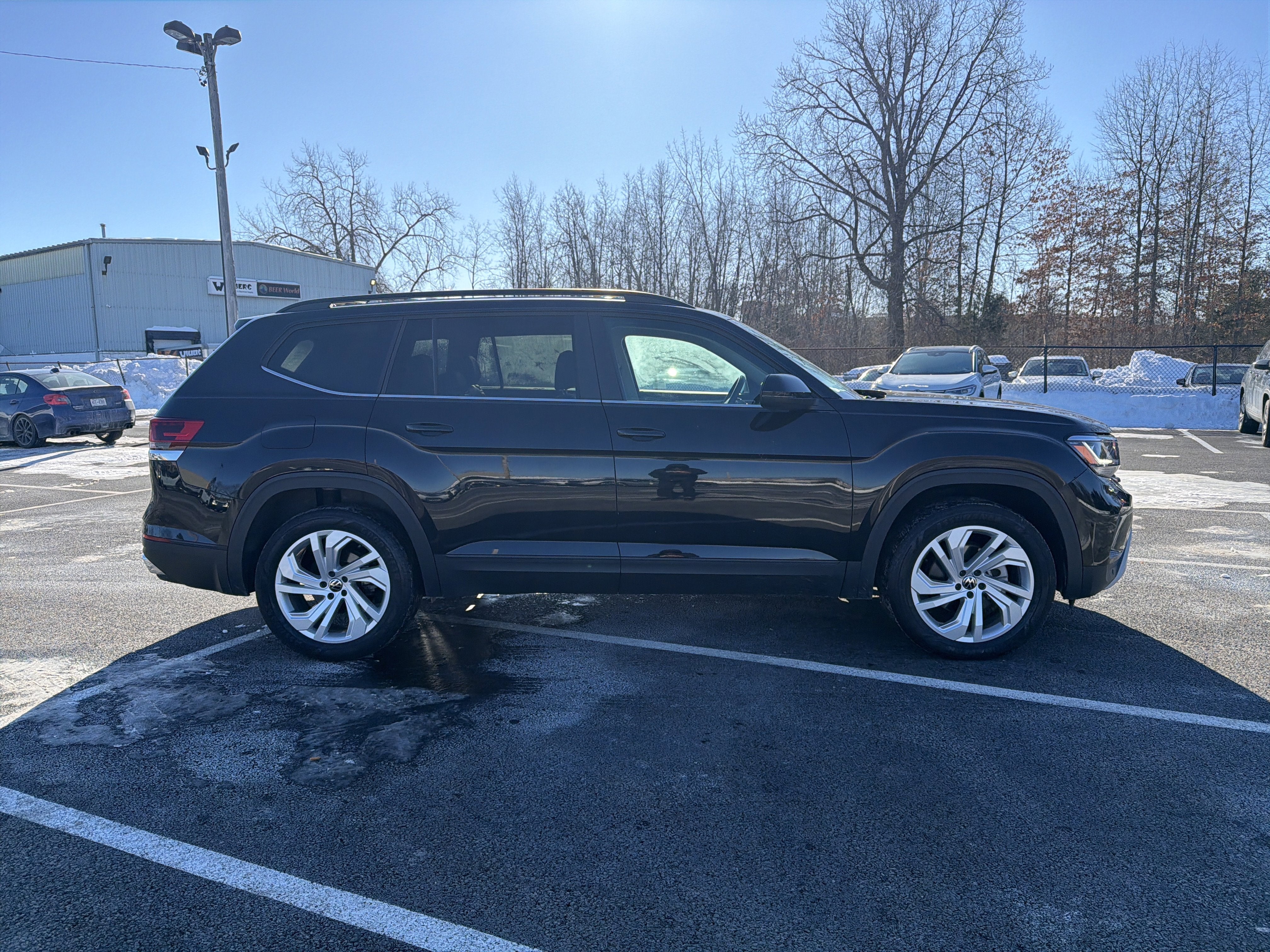 2023 Volkswagen Atlas 3.6L V6 SE w/Technology