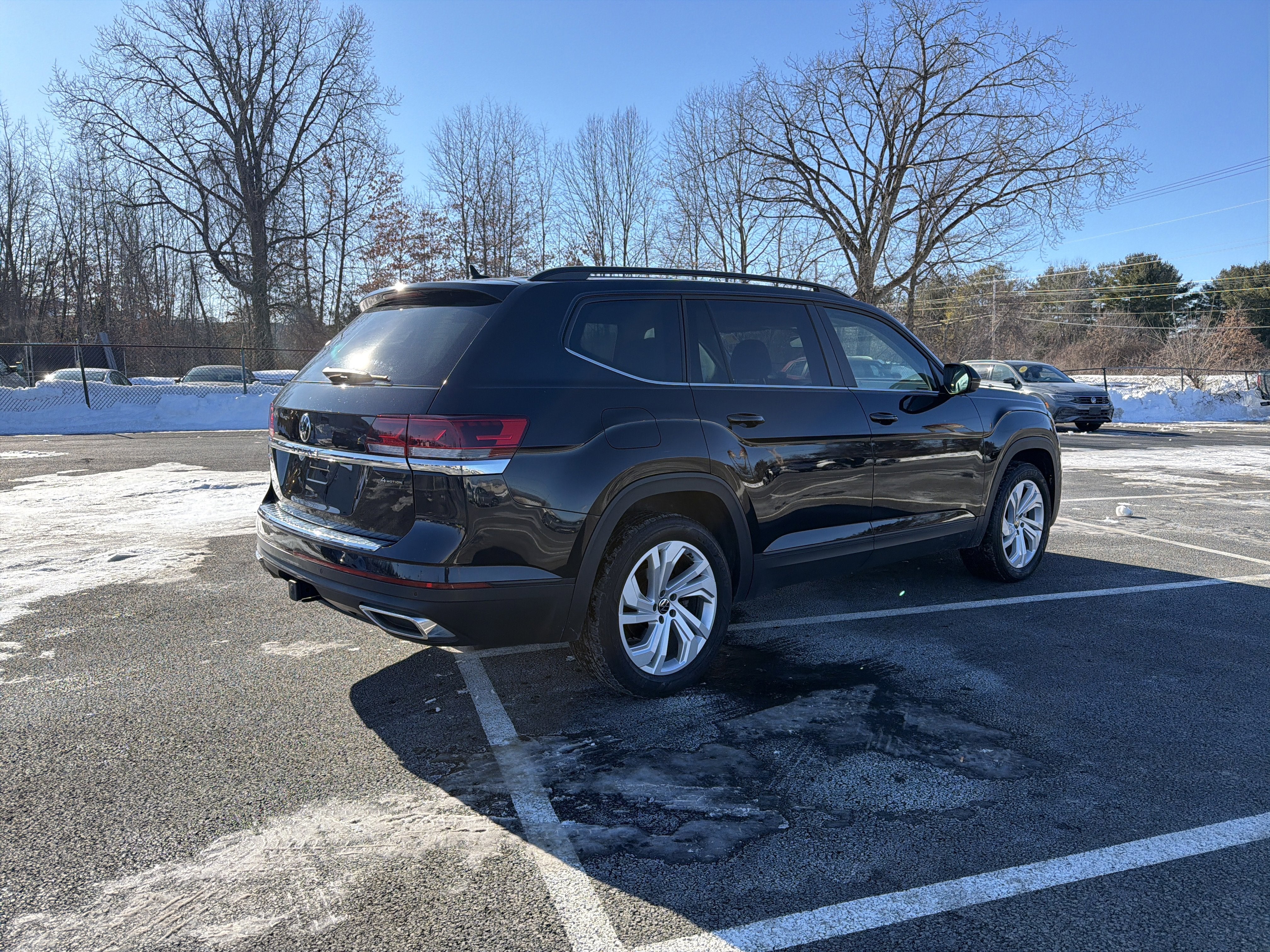 2023 Volkswagen Atlas 3.6L V6 SE w/Technology