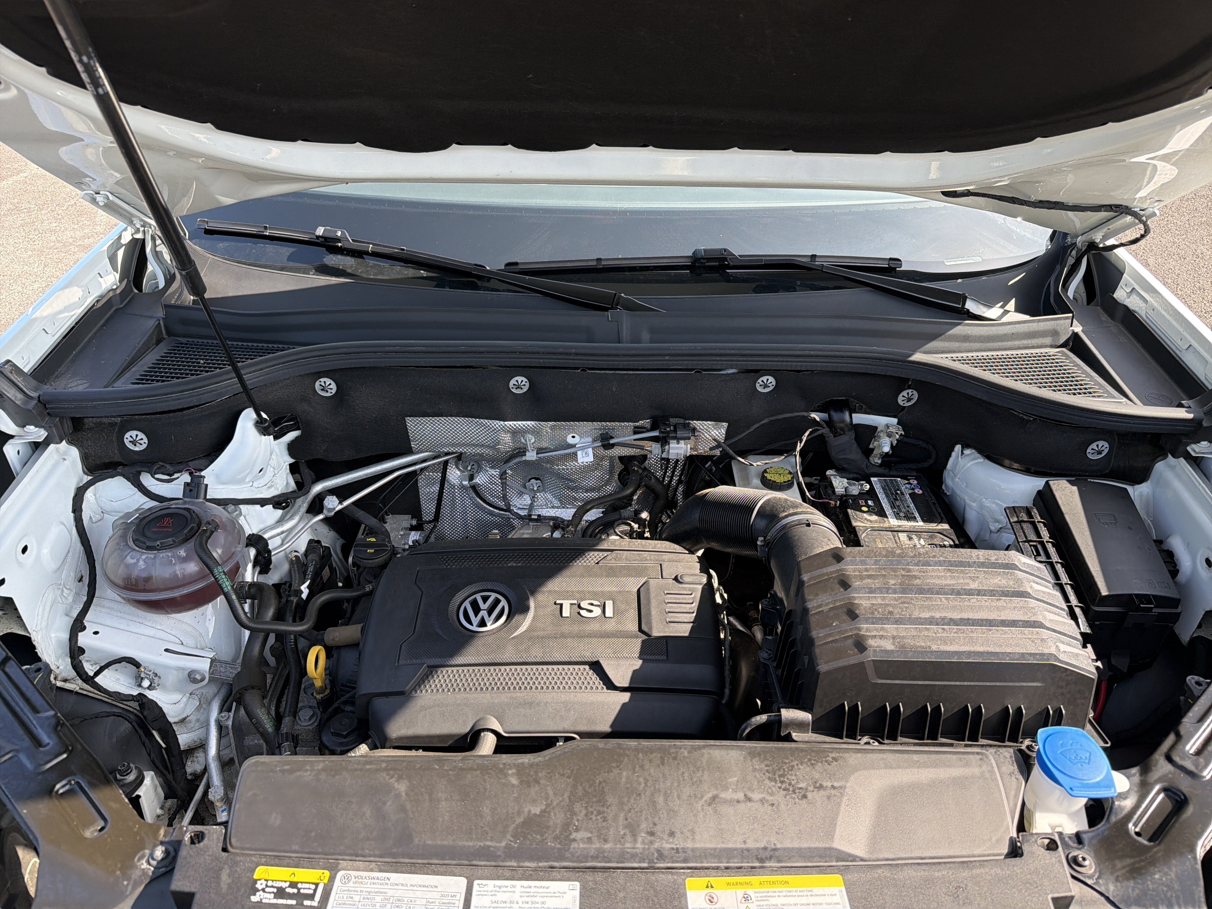 2023 Volkswagen Atlas Cross Sport 2.0T SE w/Technology