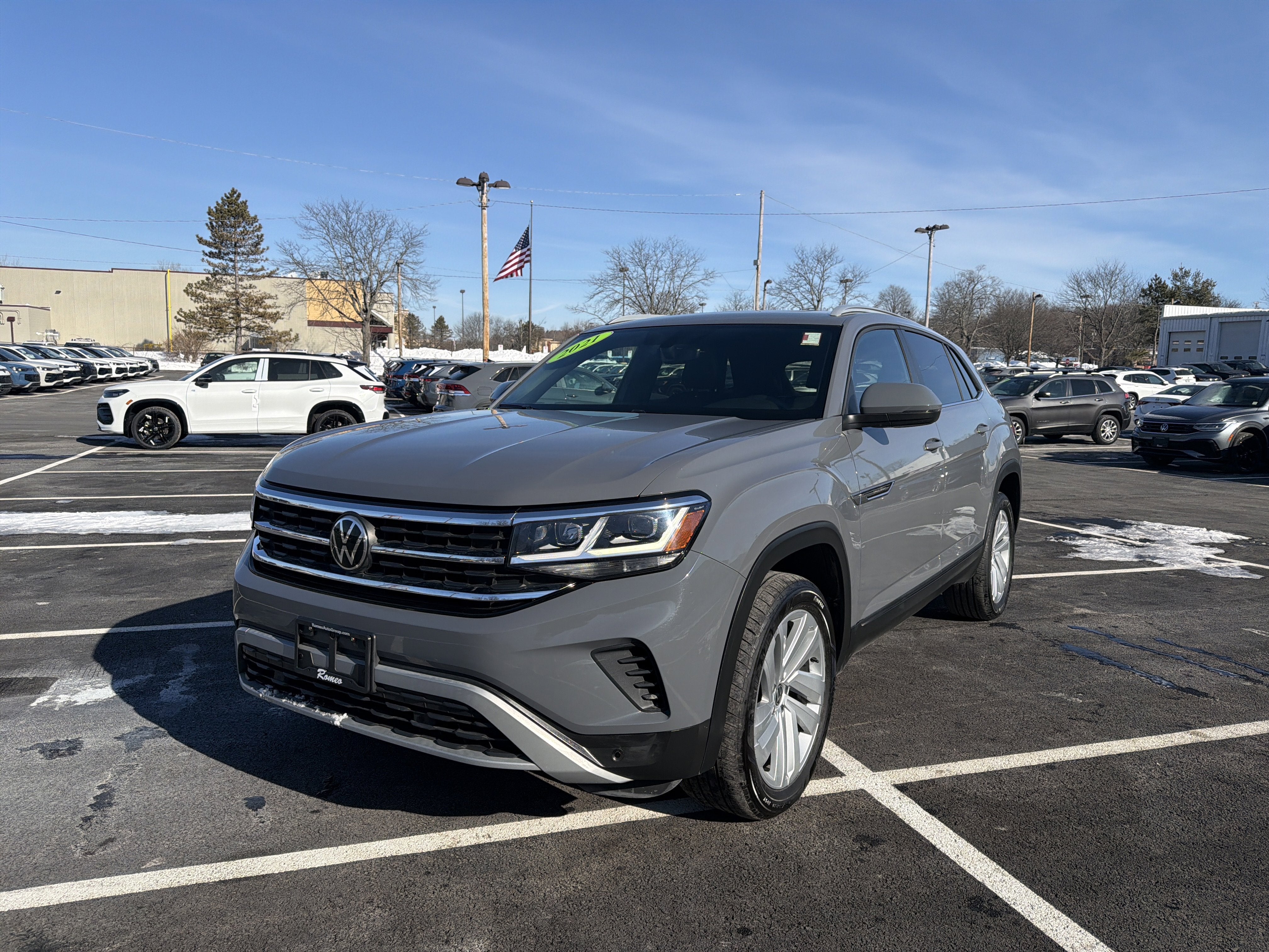 2021 Volkswagen Atlas Cross Sport SE w/Tech
