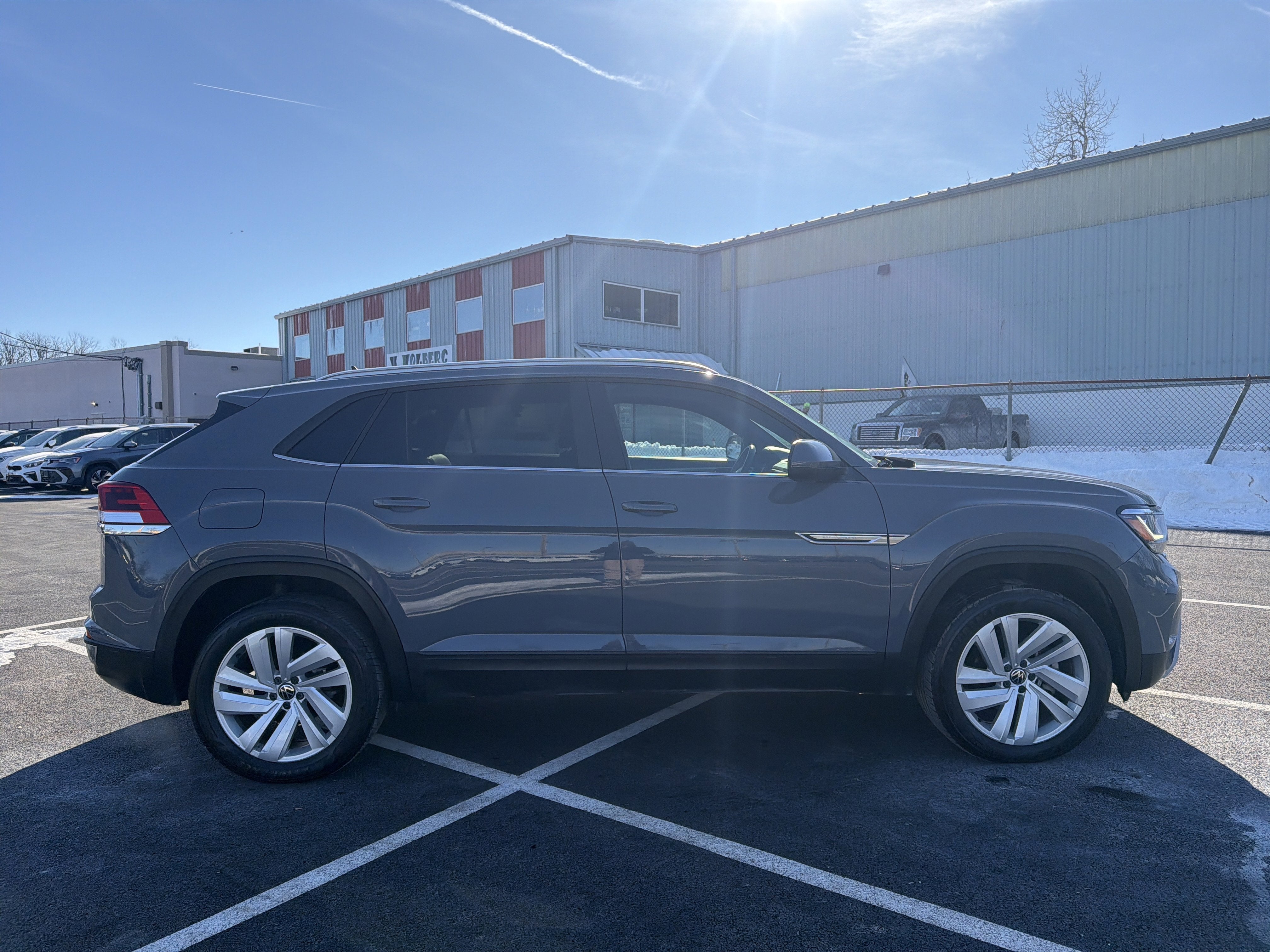 2021 Volkswagen Atlas Cross Sport 2.0T SE w/Technology