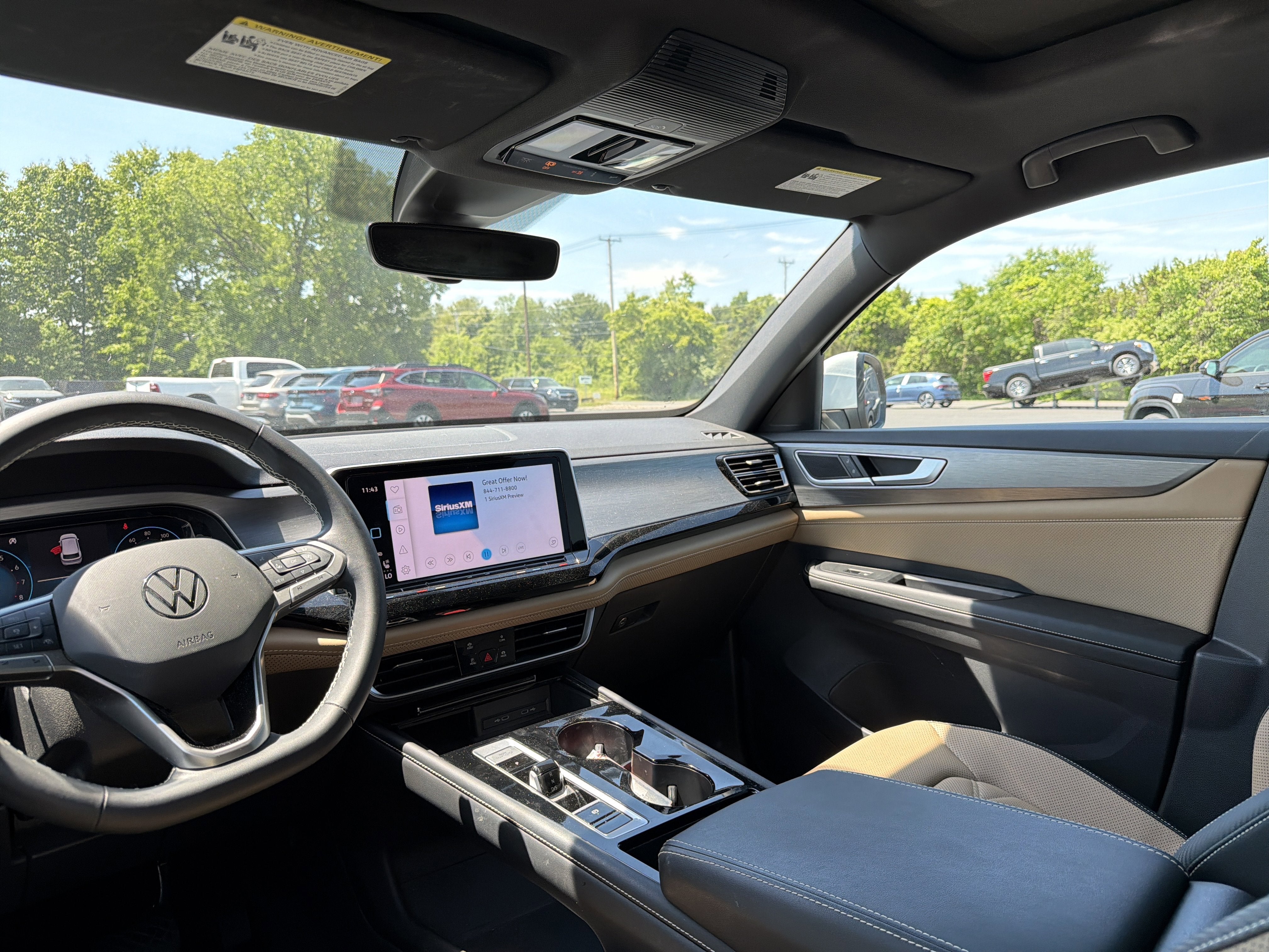 2024 Volkswagen Atlas Cross Sport 2.0T SE w/Technology
