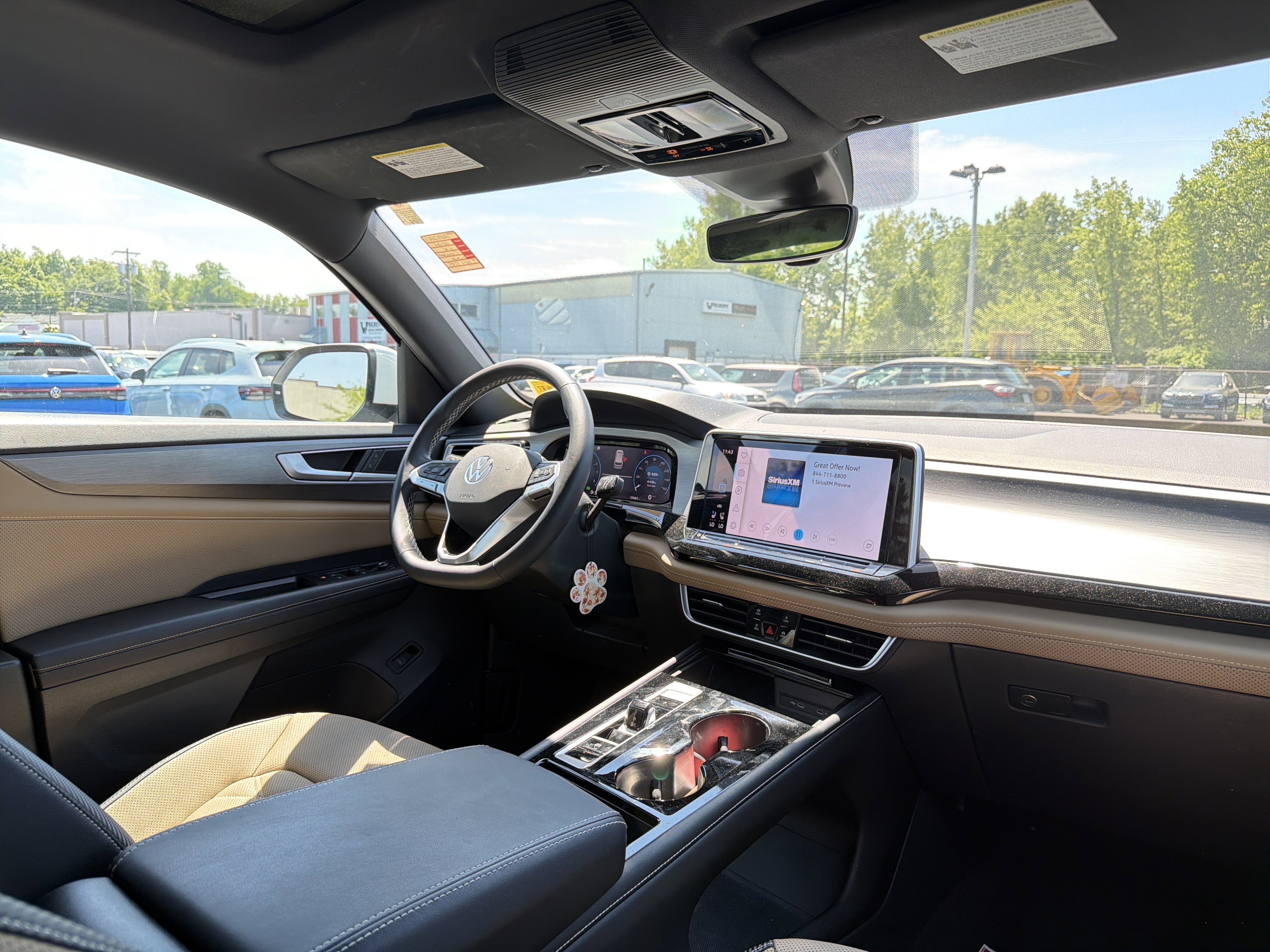 2024 Volkswagen Atlas Cross Sport 2.0T SE w/Technology