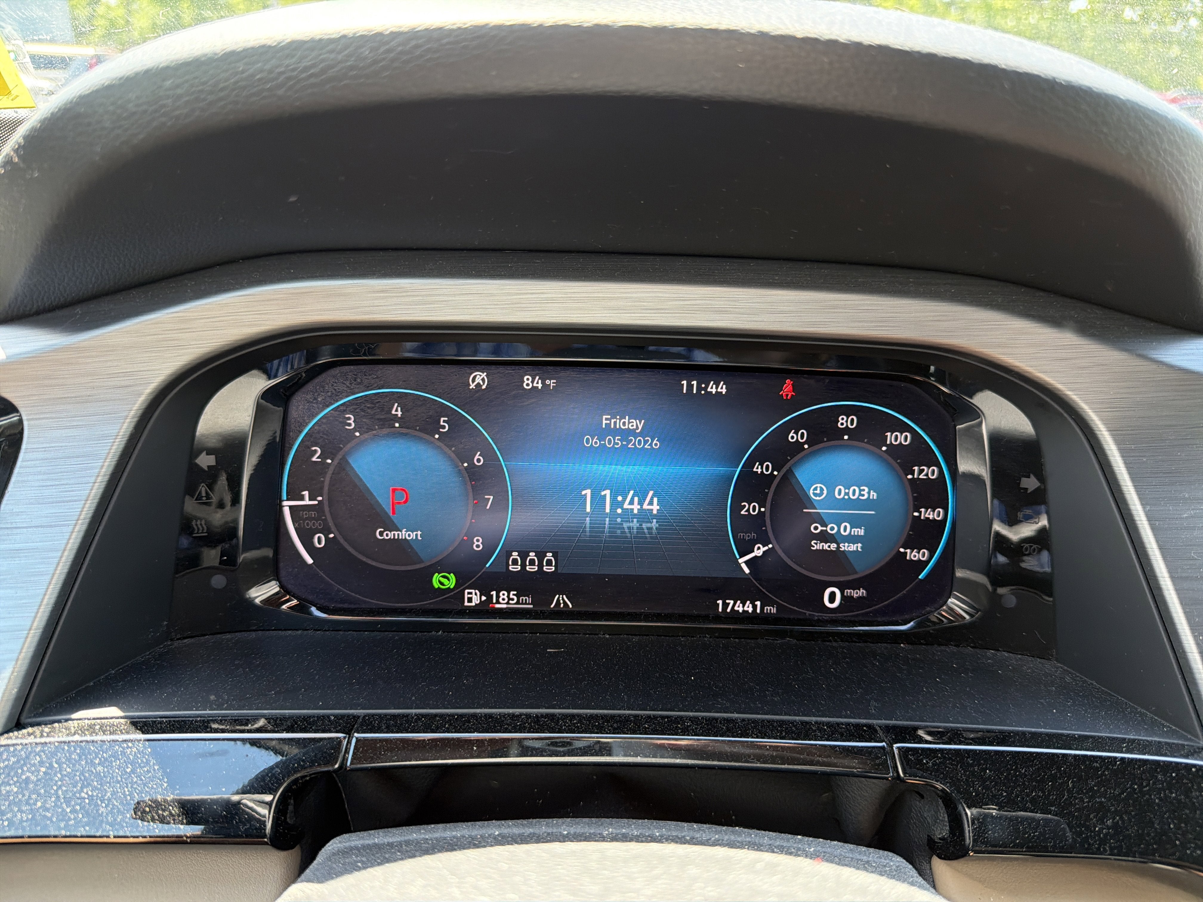 2024 Volkswagen Atlas Cross Sport 2.0T SE w/Technology