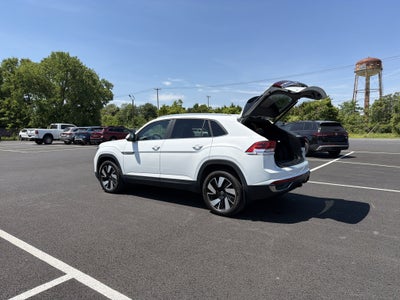 2024 Volkswagen Atlas Cross Sport 2.0T SE w/Technology