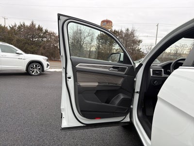 2022 Volkswagen Atlas Cross Sport 3.6L V6 SE w/Technology