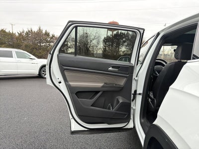 2022 Volkswagen Atlas Cross Sport 3.6L V6 SE w/Technology