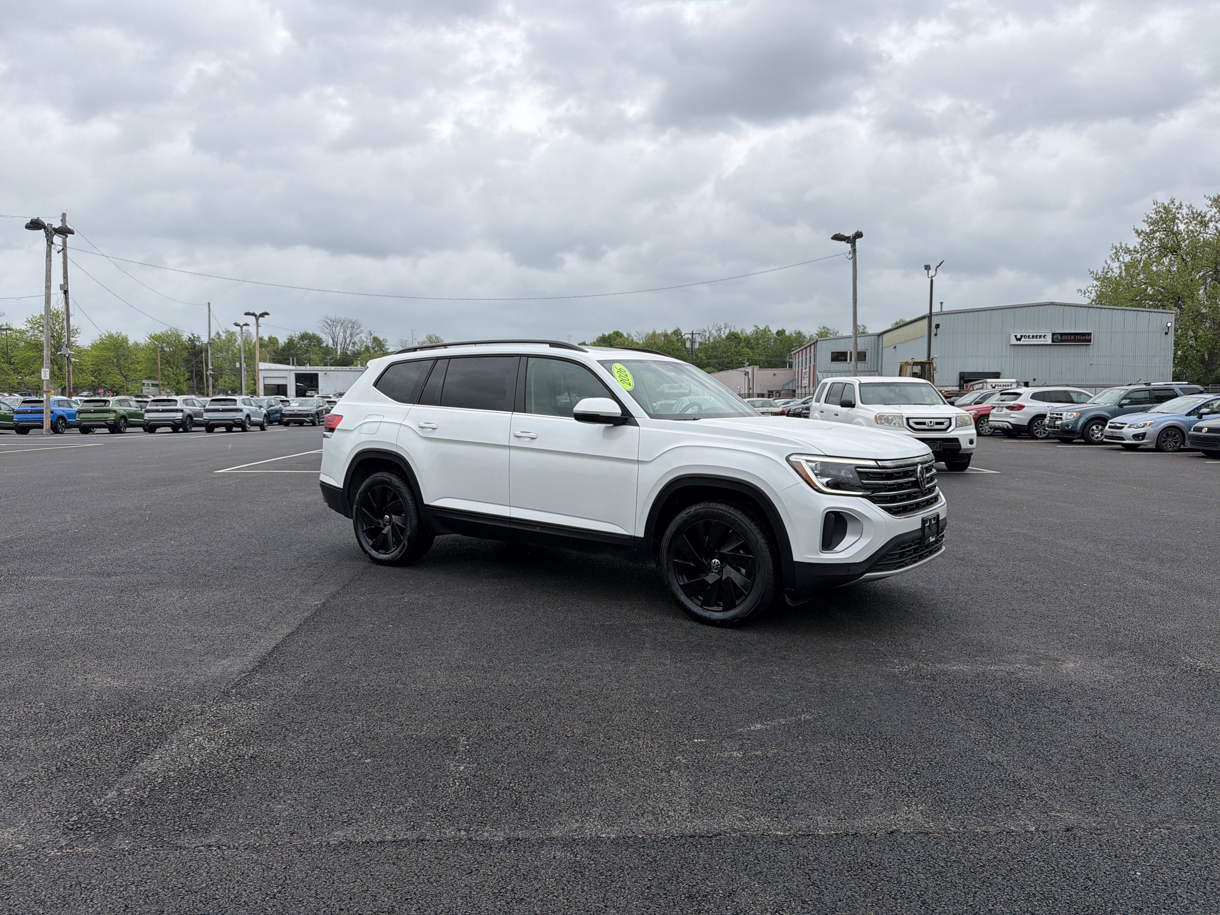 2026 Volkswagen Atlas 2.0T SE w/Technology