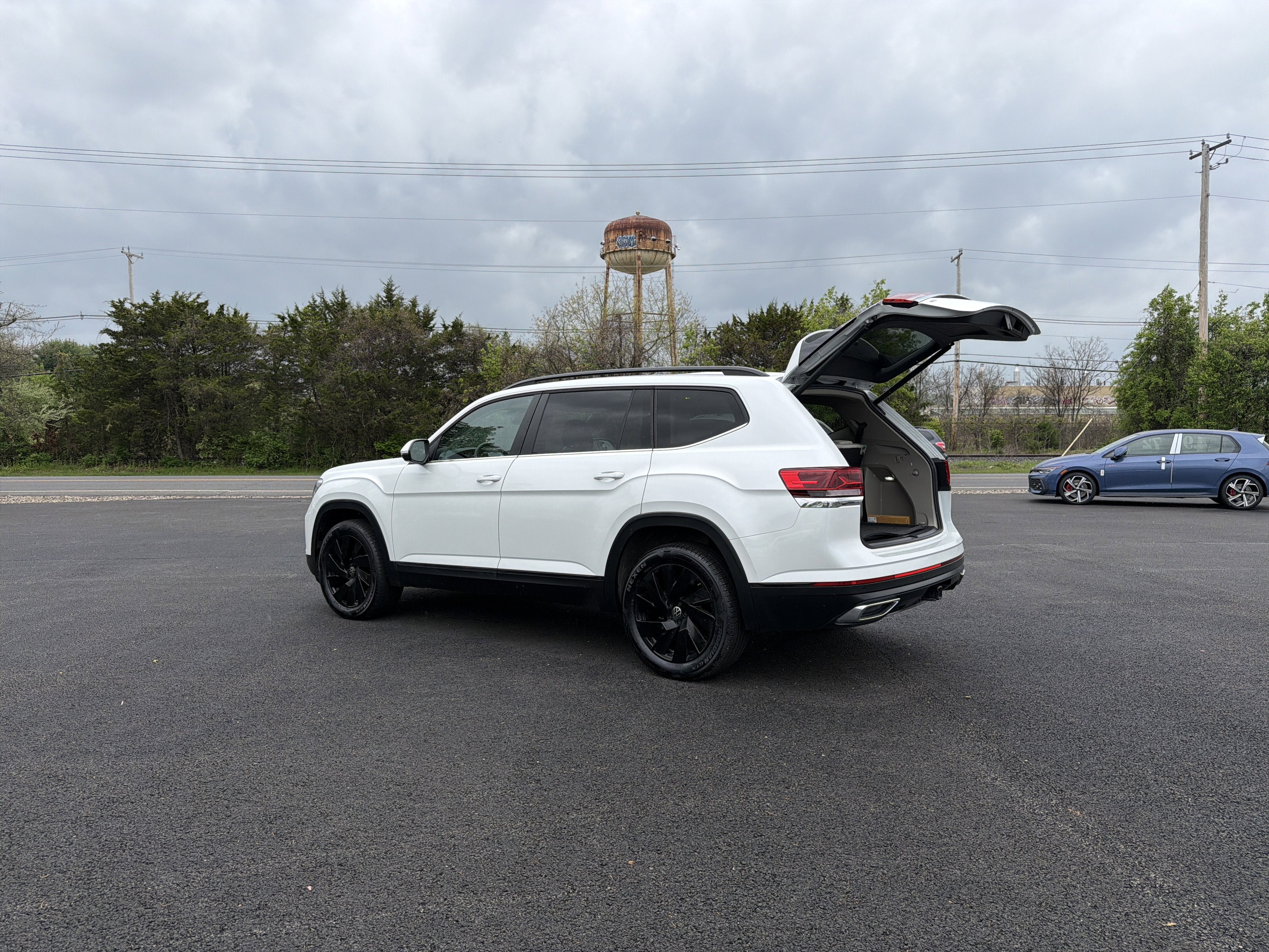 2026 Volkswagen Atlas 2.0T SE w/Technology