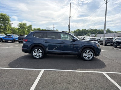 2022 Volkswagen Atlas 2.0T SE w/Technology