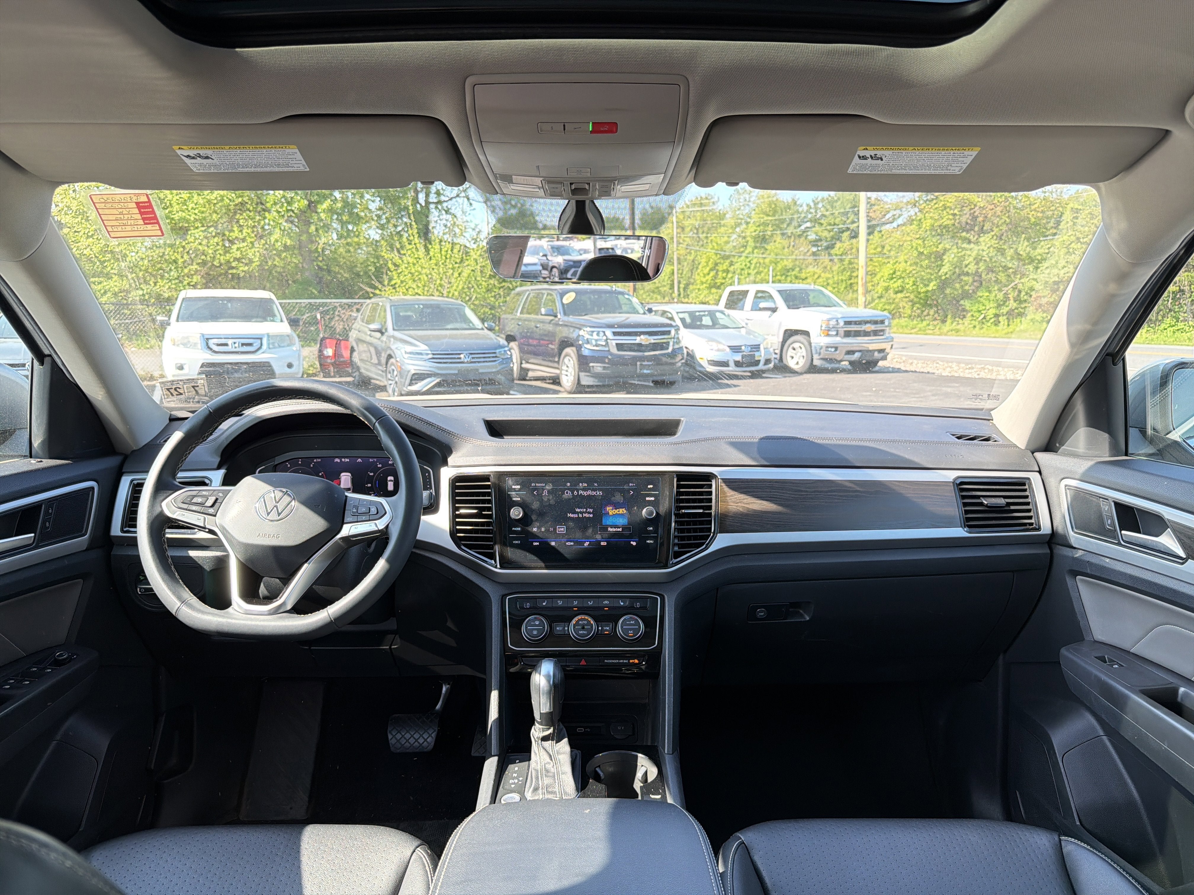 2022 Volkswagen Atlas 3.6L V6 SE w/Technology