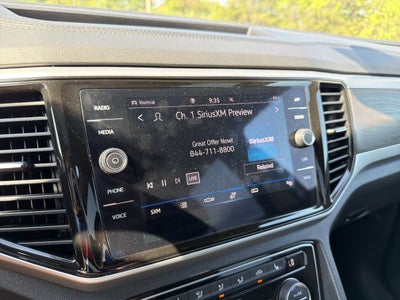 2022 Volkswagen Atlas 3.6L V6 SE w/Technology