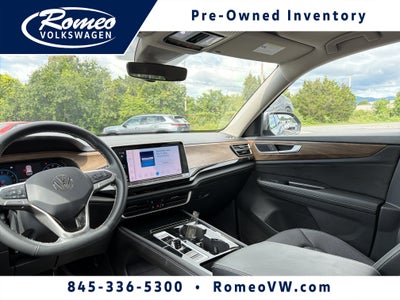 2024 Volkswagen Atlas 2.0T SE w/Technology