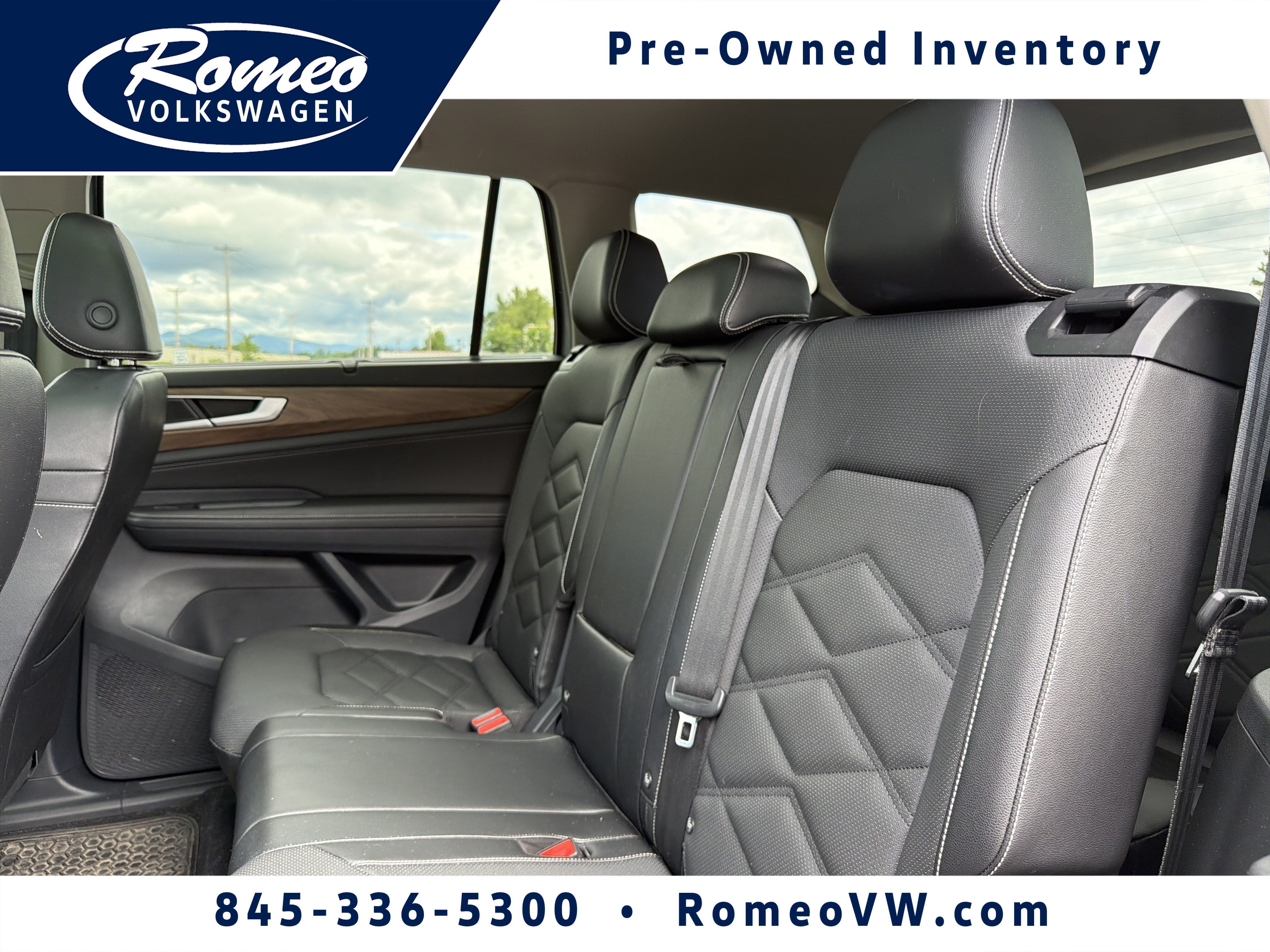 2024 Volkswagen Atlas 2.0T SE w/Technology