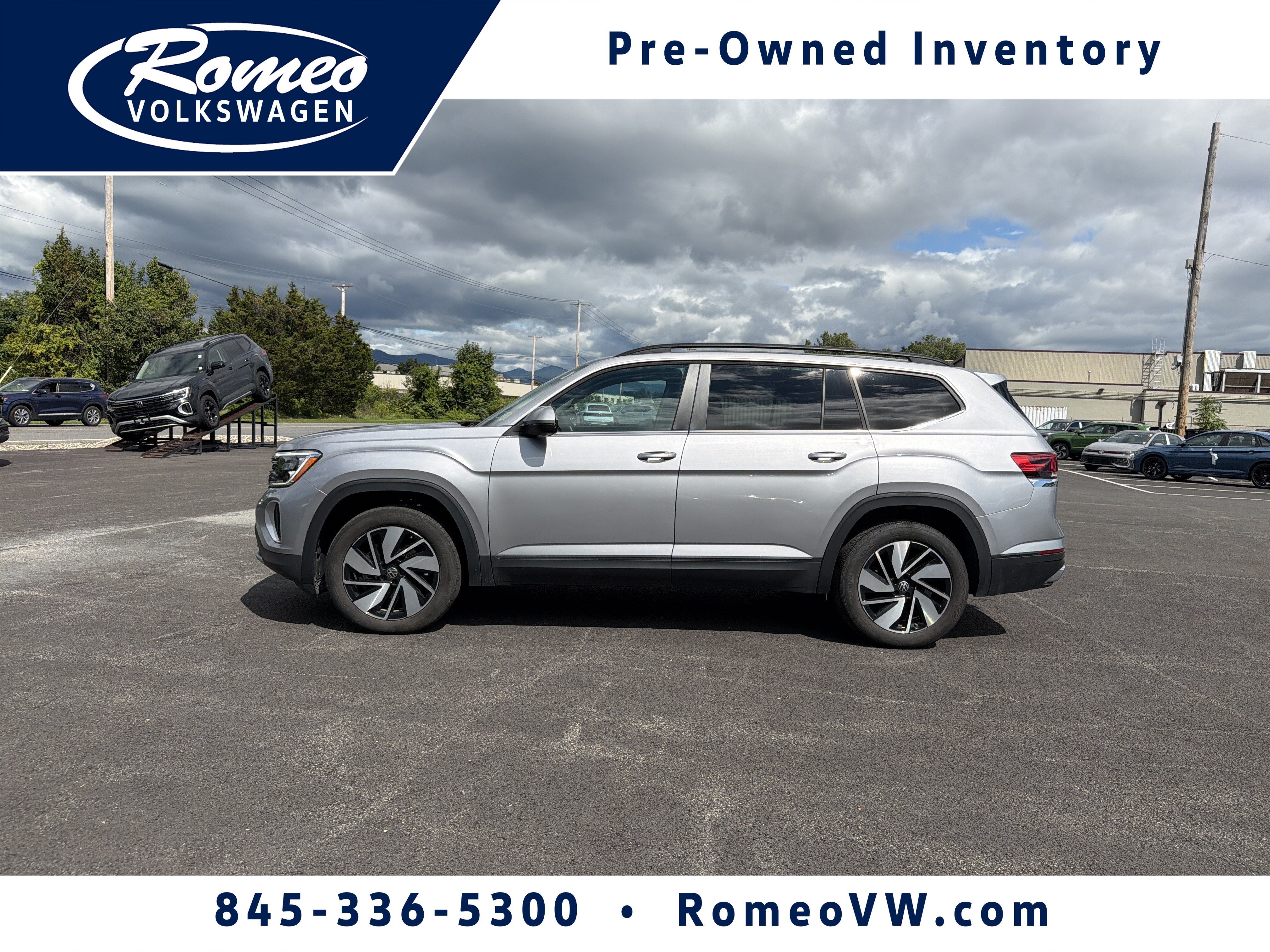 2024 Volkswagen Atlas 2.0T SE w/Technology