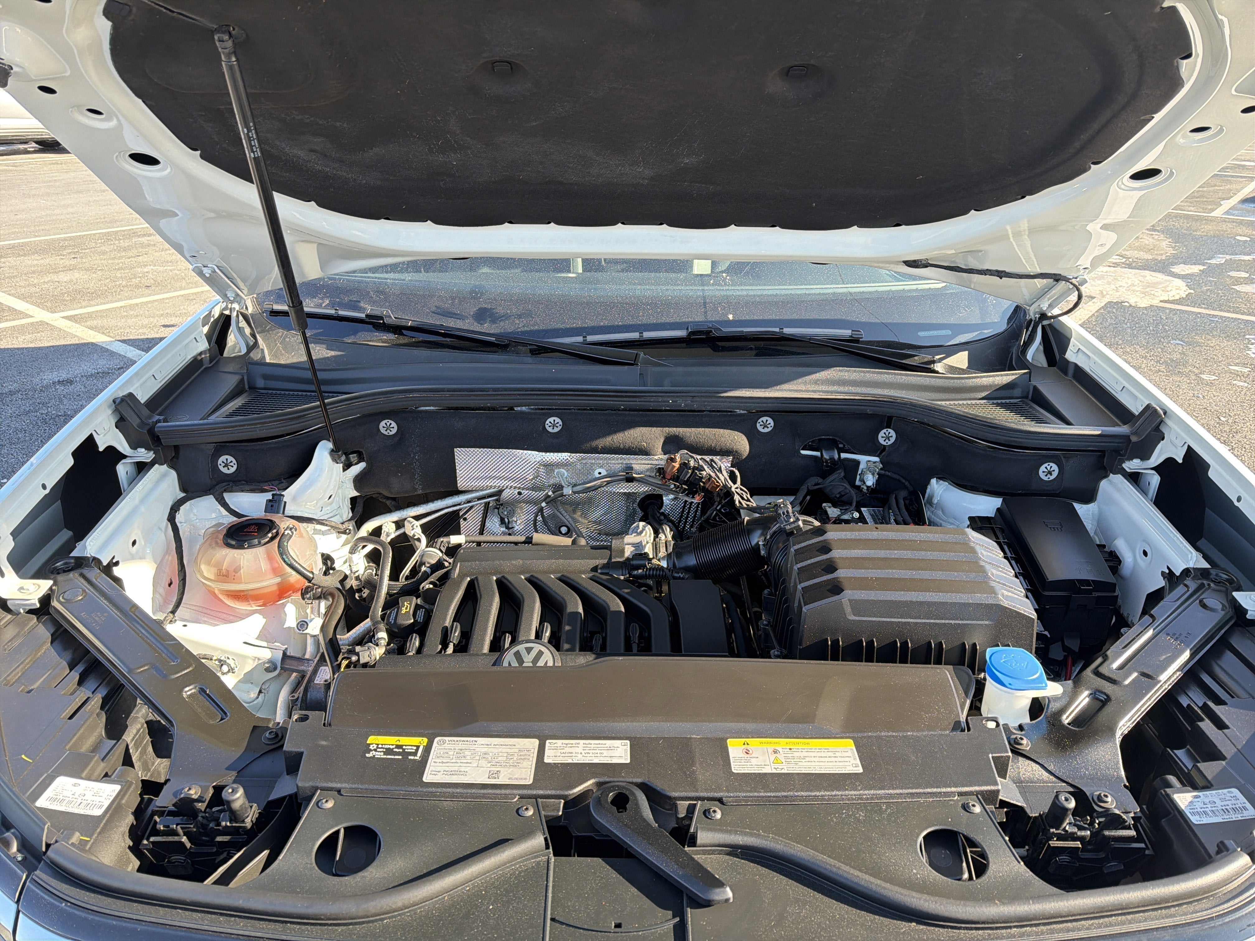 2023 Volkswagen Atlas 3.6L V6 SE w/Technology